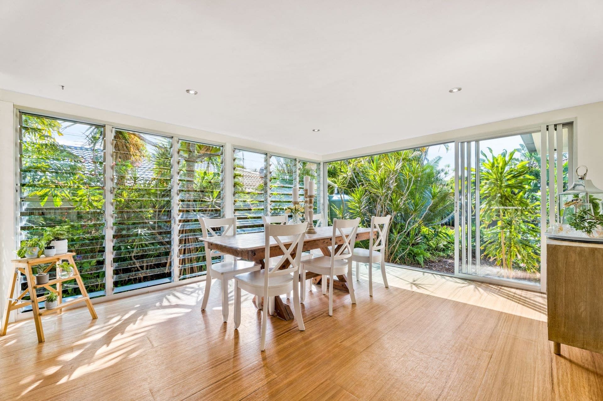 59 Surf Street, Mermaid Waters - Thumbnail 4