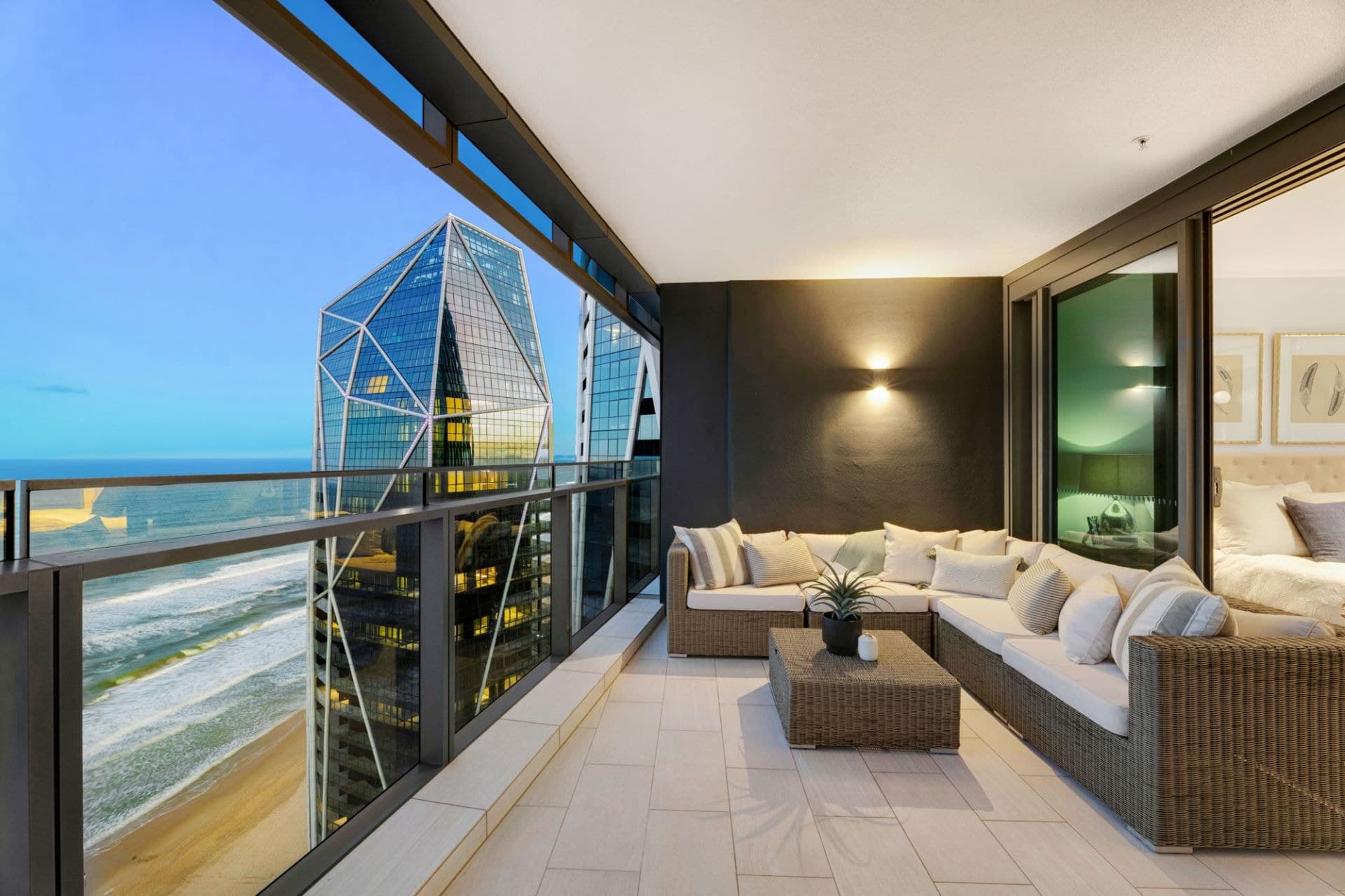 13003/36 Old Burleigh Road, Surfers Paradise - Thumbnail 4