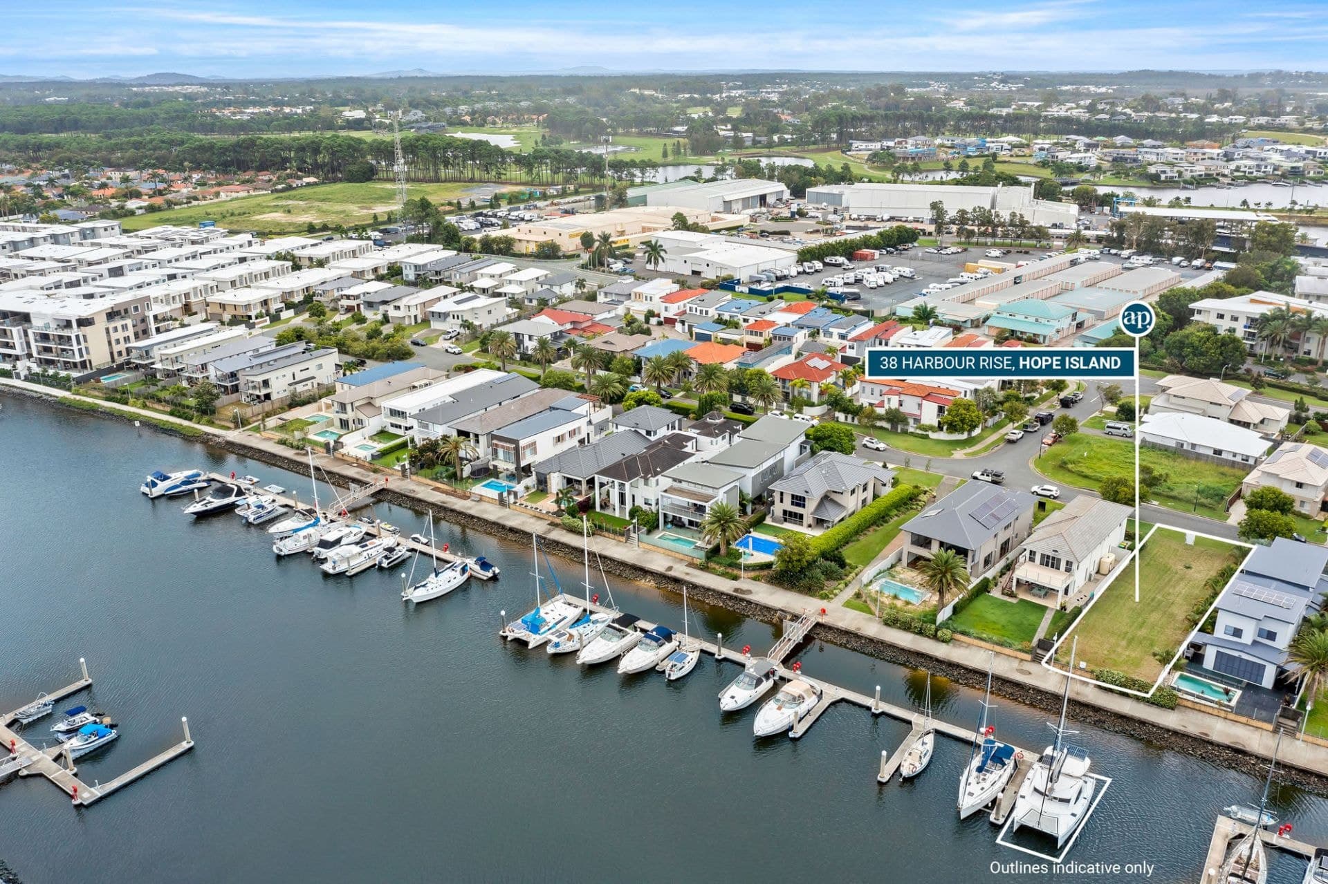 38 Harbour Rise, Hope Island - Thumbnail 7