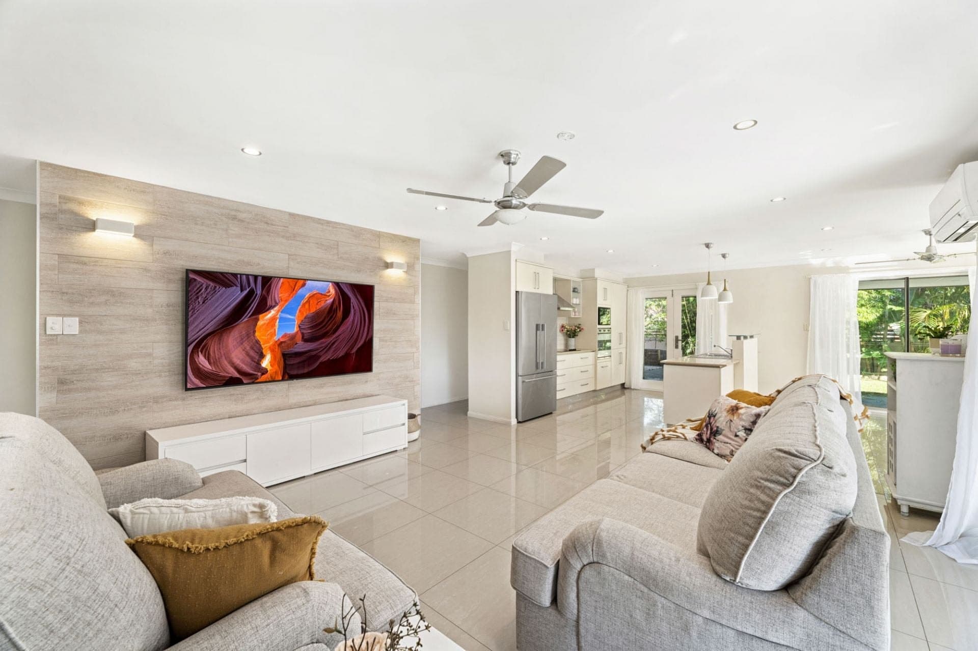 26 Matthew Flinders Drive, Hollywell - Thumbnail 3