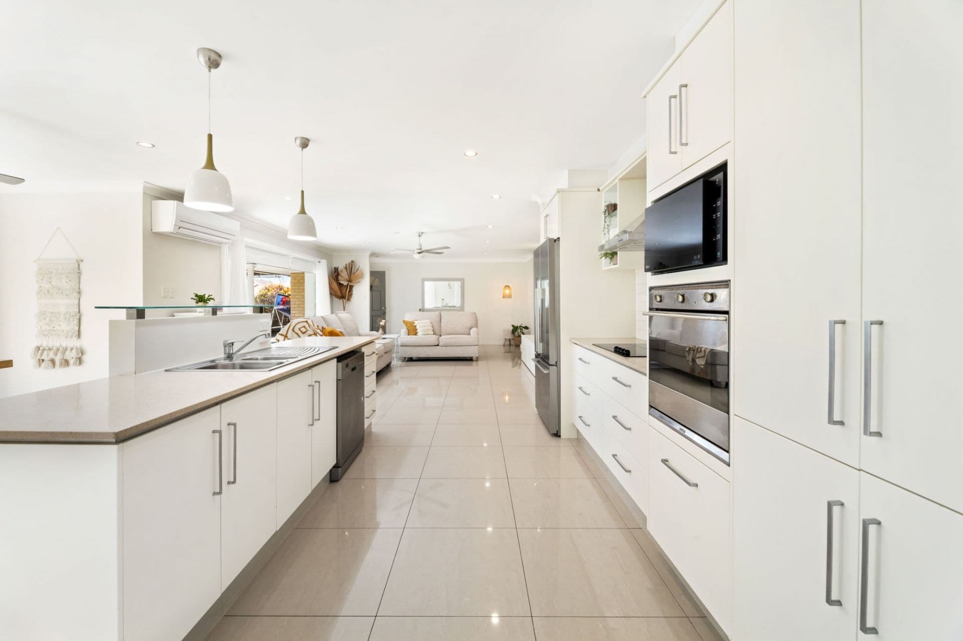 26 Matthew Flinders Drive, Hollywell - Thumbnail 8