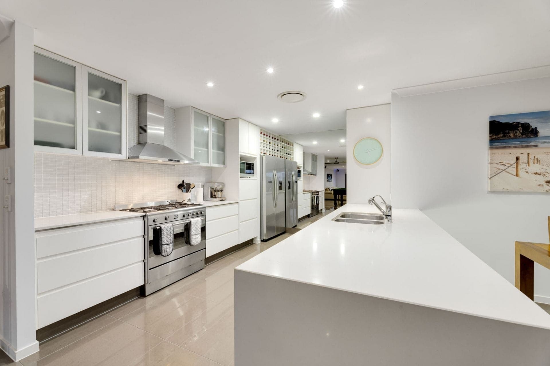 20 Tradewinds Avenue, Paradise Point - Thumbnail 8