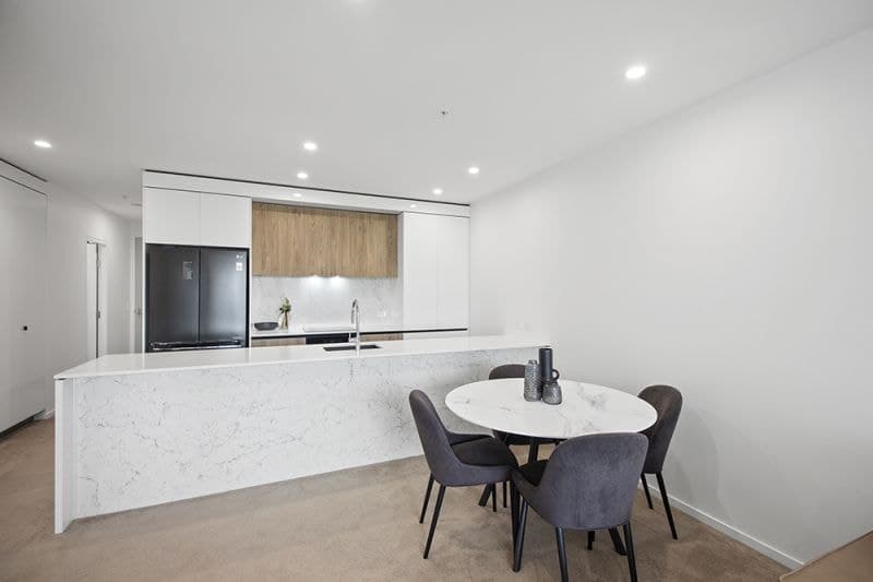 21/14 Elizabeth Avenue, Broadbeach - Thumbnail 7