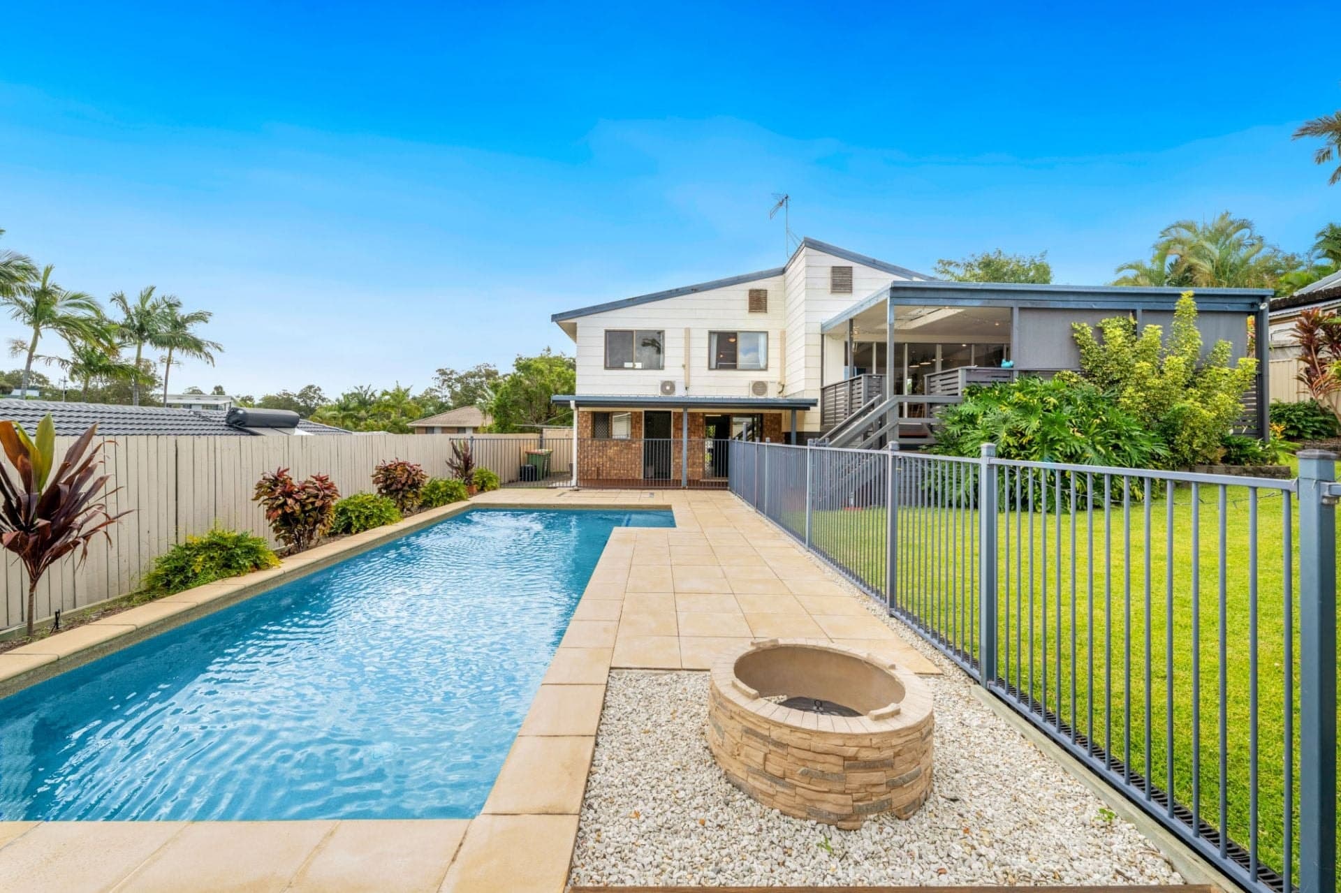 8 Glen Eagles Drive, Robina - Thumbnail 2