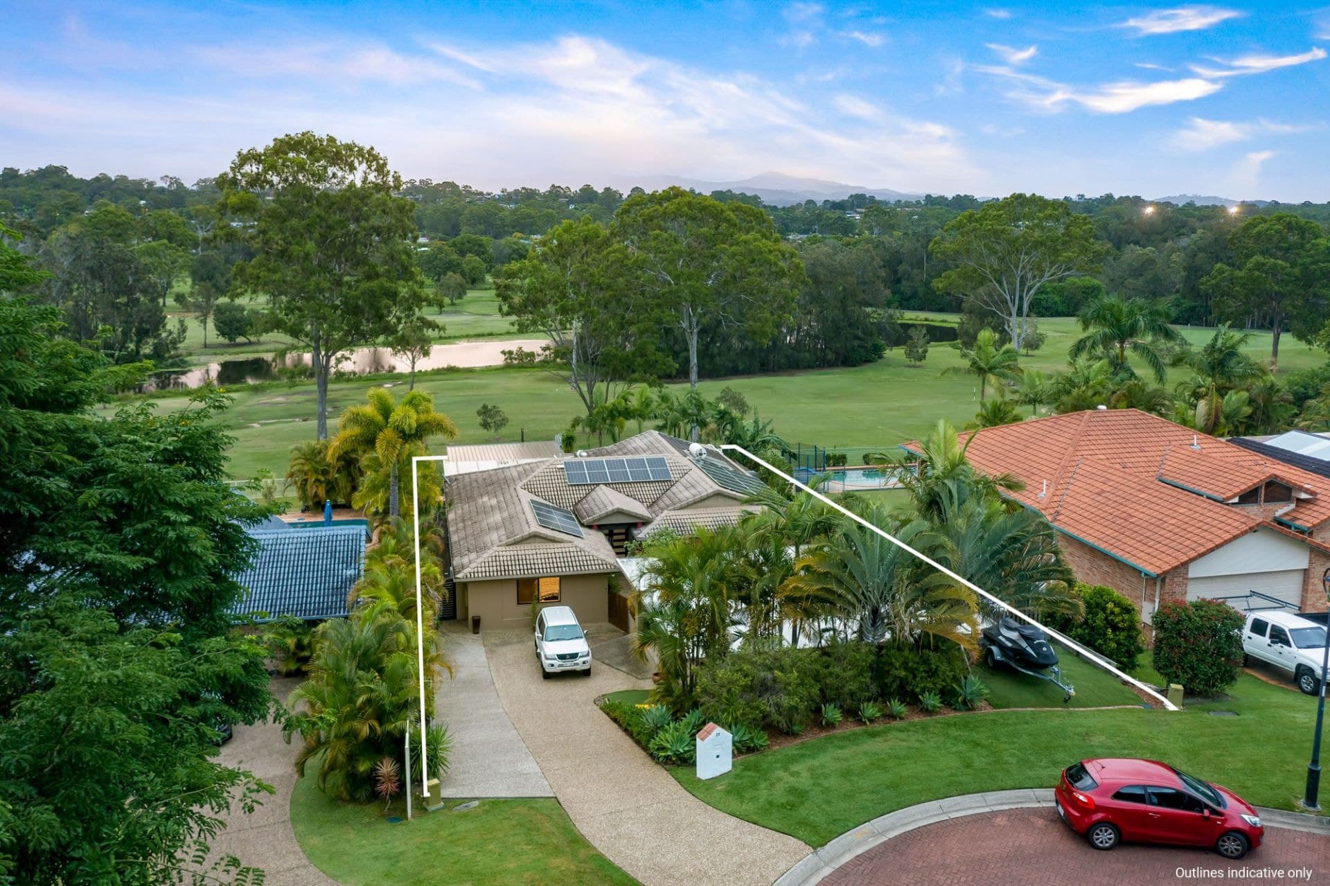 29 Edgeworth Place, Helensvale - Image 1