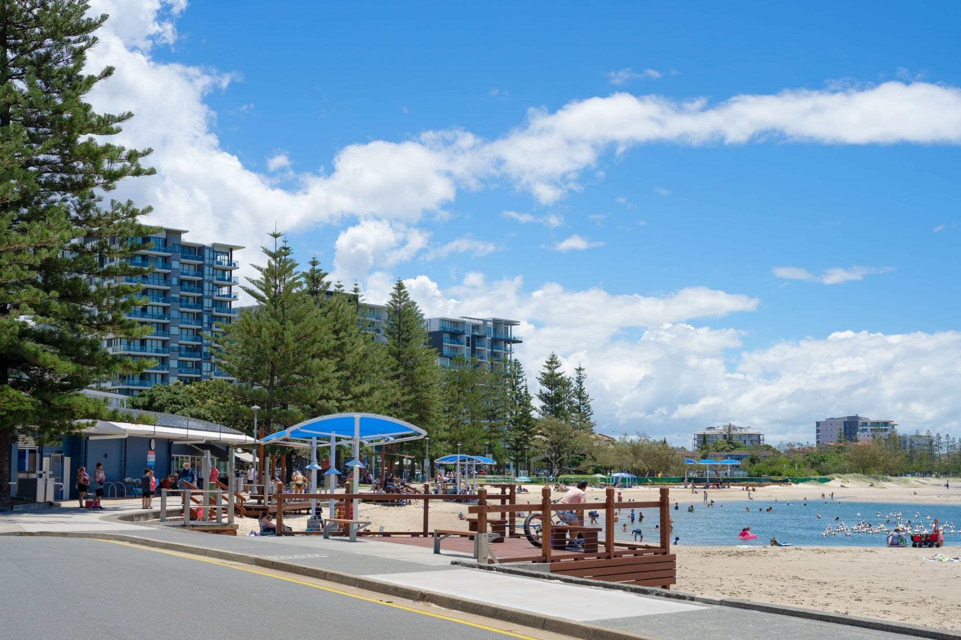 1/5 Taylor Street, Biggera Waters - Image 1