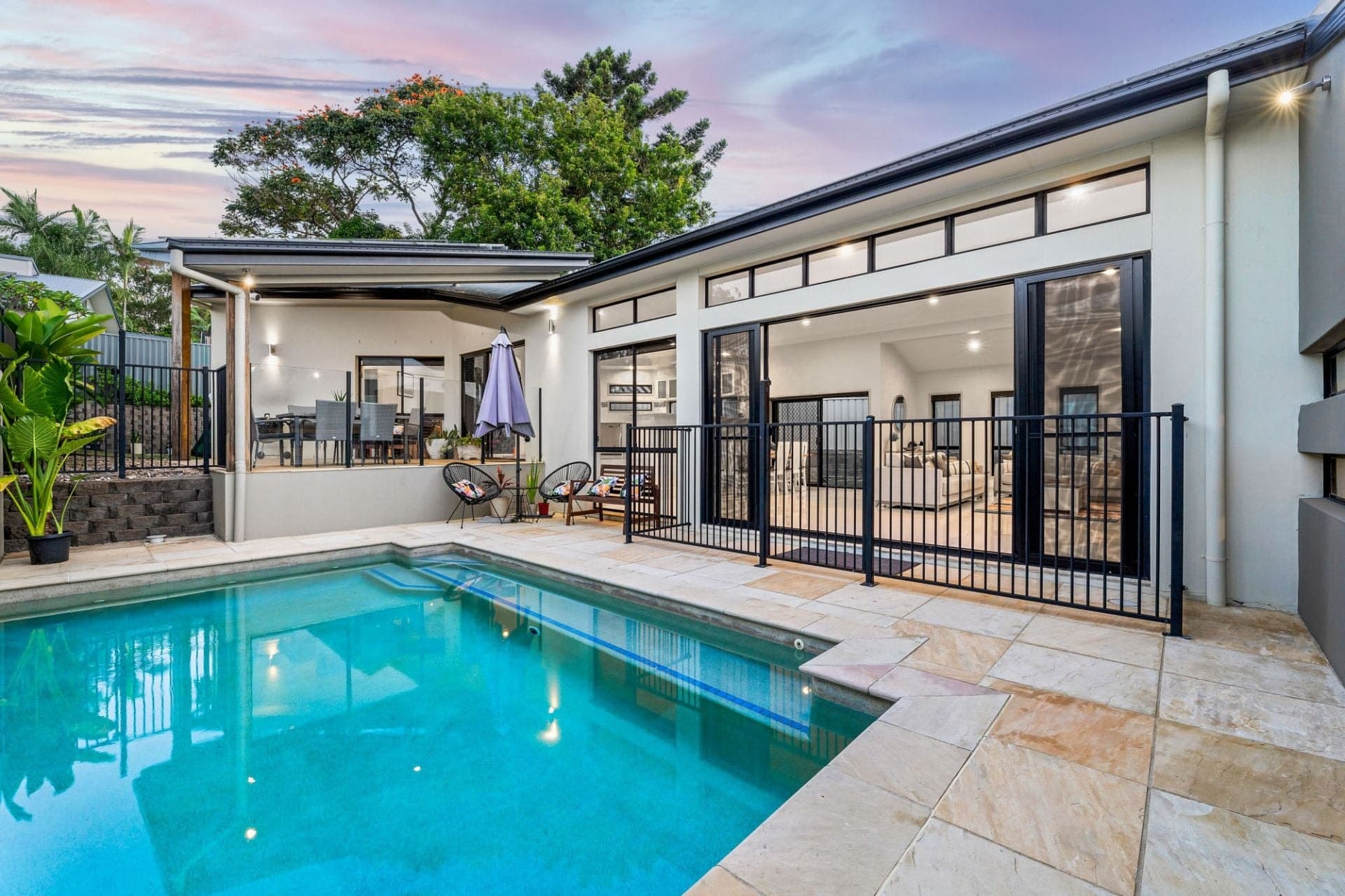 89A Yangoora Crescent, Ashmore - Thumbnail 2