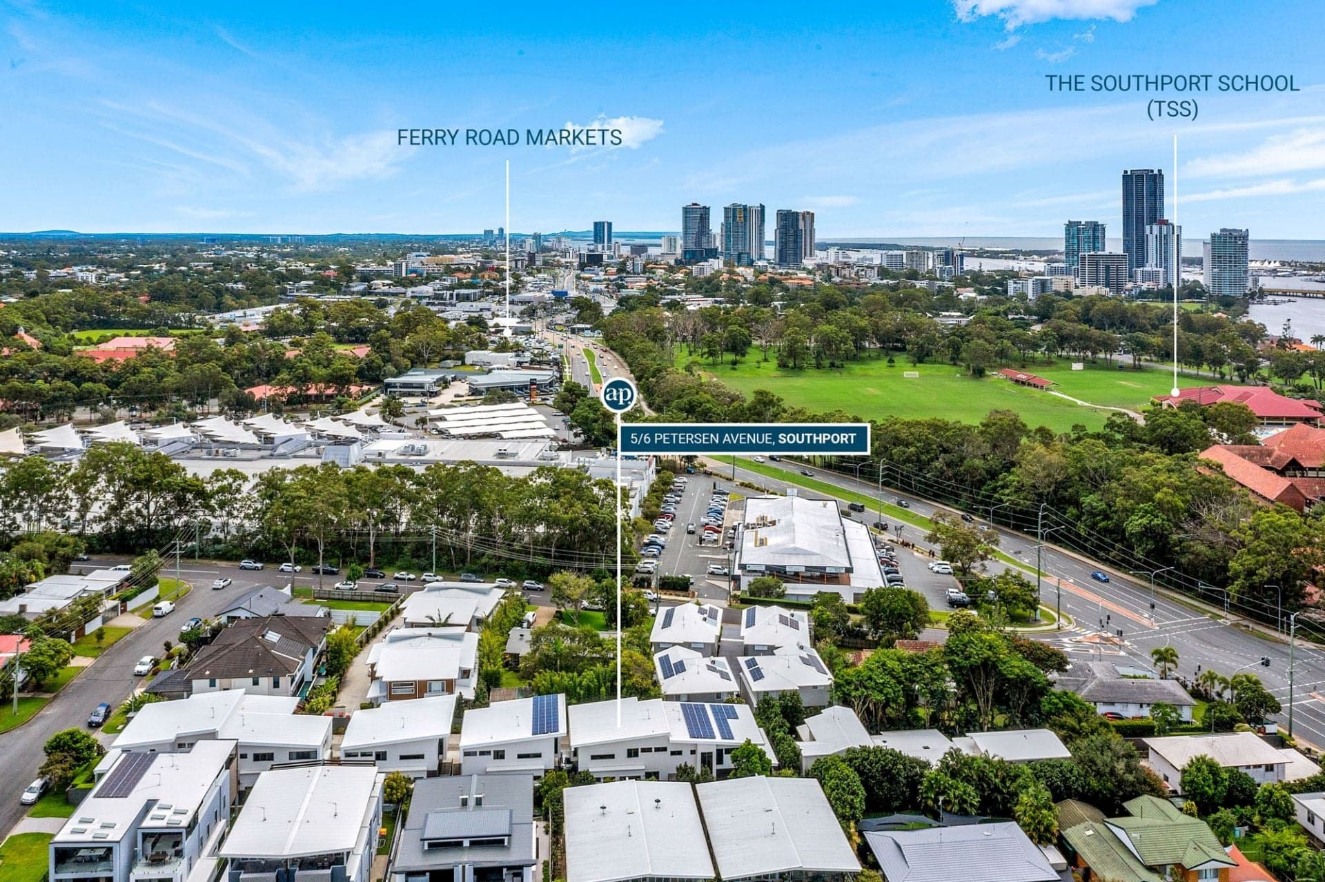 5/6 Petersen Avenue, Southport - Thumbnail 2