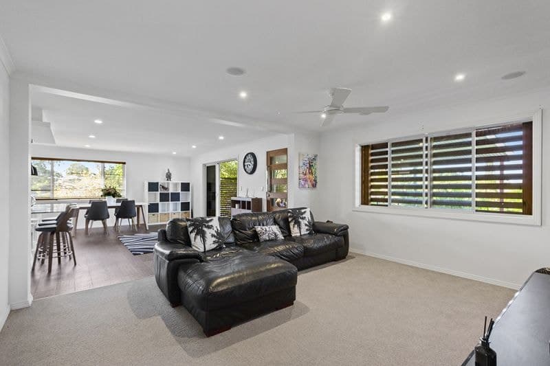 44 Yangoora Crescent, Ashmore - Thumbnail 7