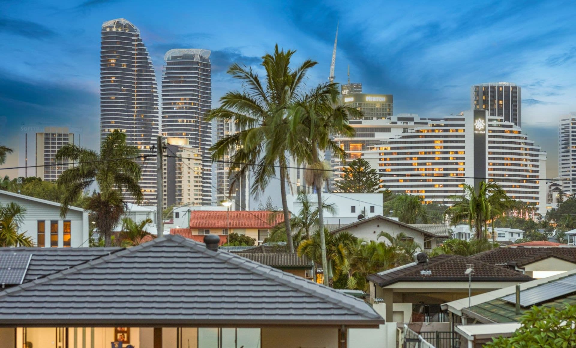 120 Rio Vista Boulevard, Broadbeach Waters - Thumbnail 3