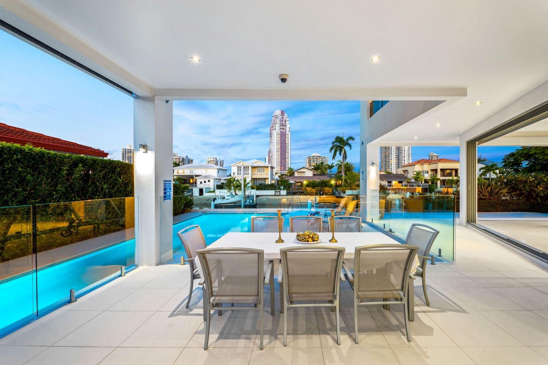 19 Midshipman Court, Paradise Waters - Thumbnail 8