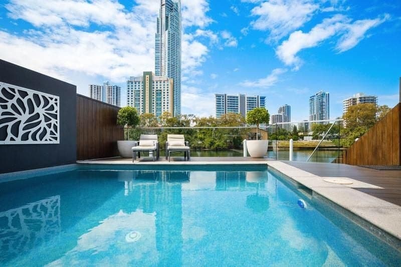 49A Paradise Island, Surfers Paradise - Thumbnail 2