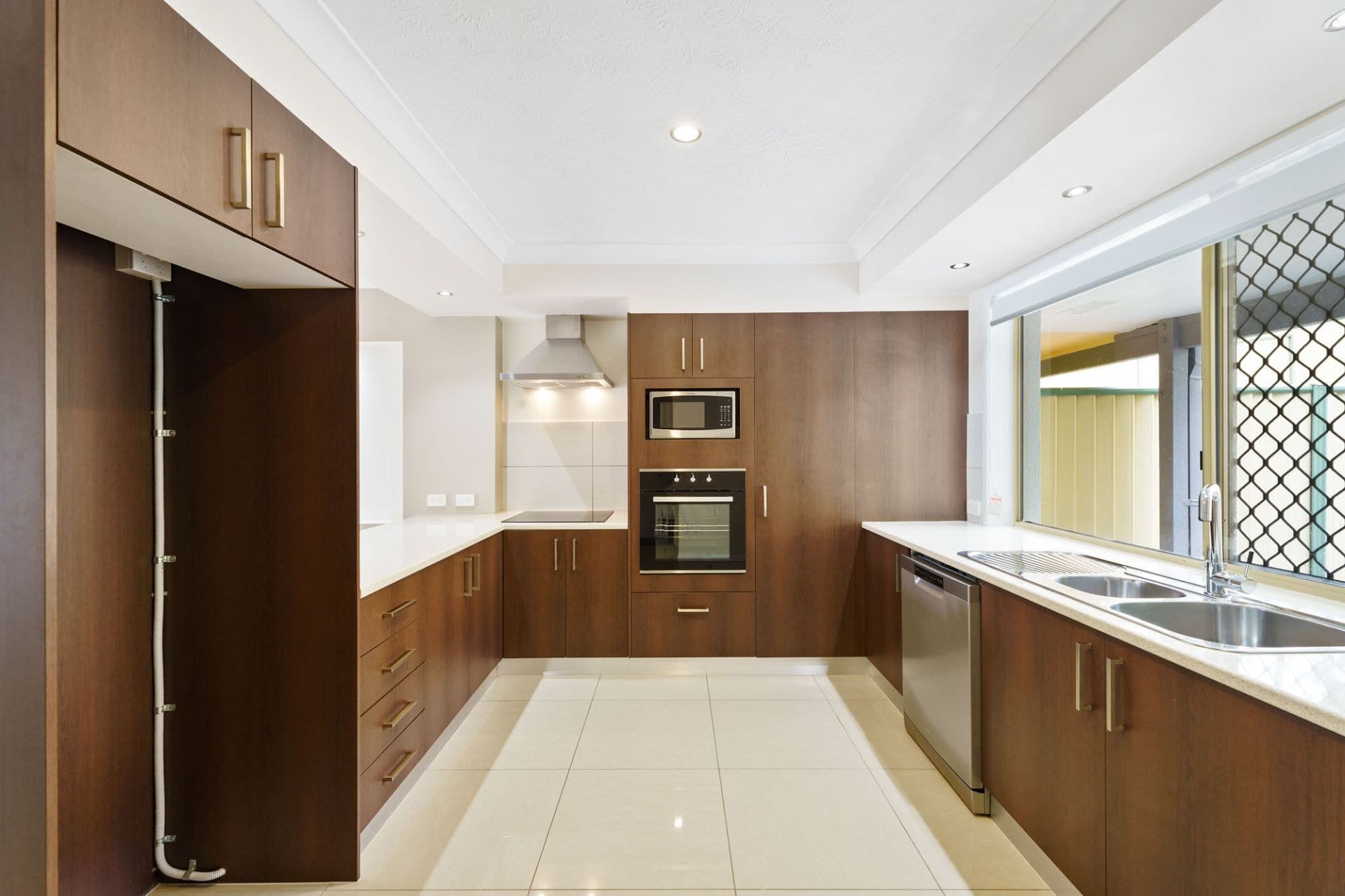 43/469 Pine Ridge Road, Runaway Bay - Thumbnail 6