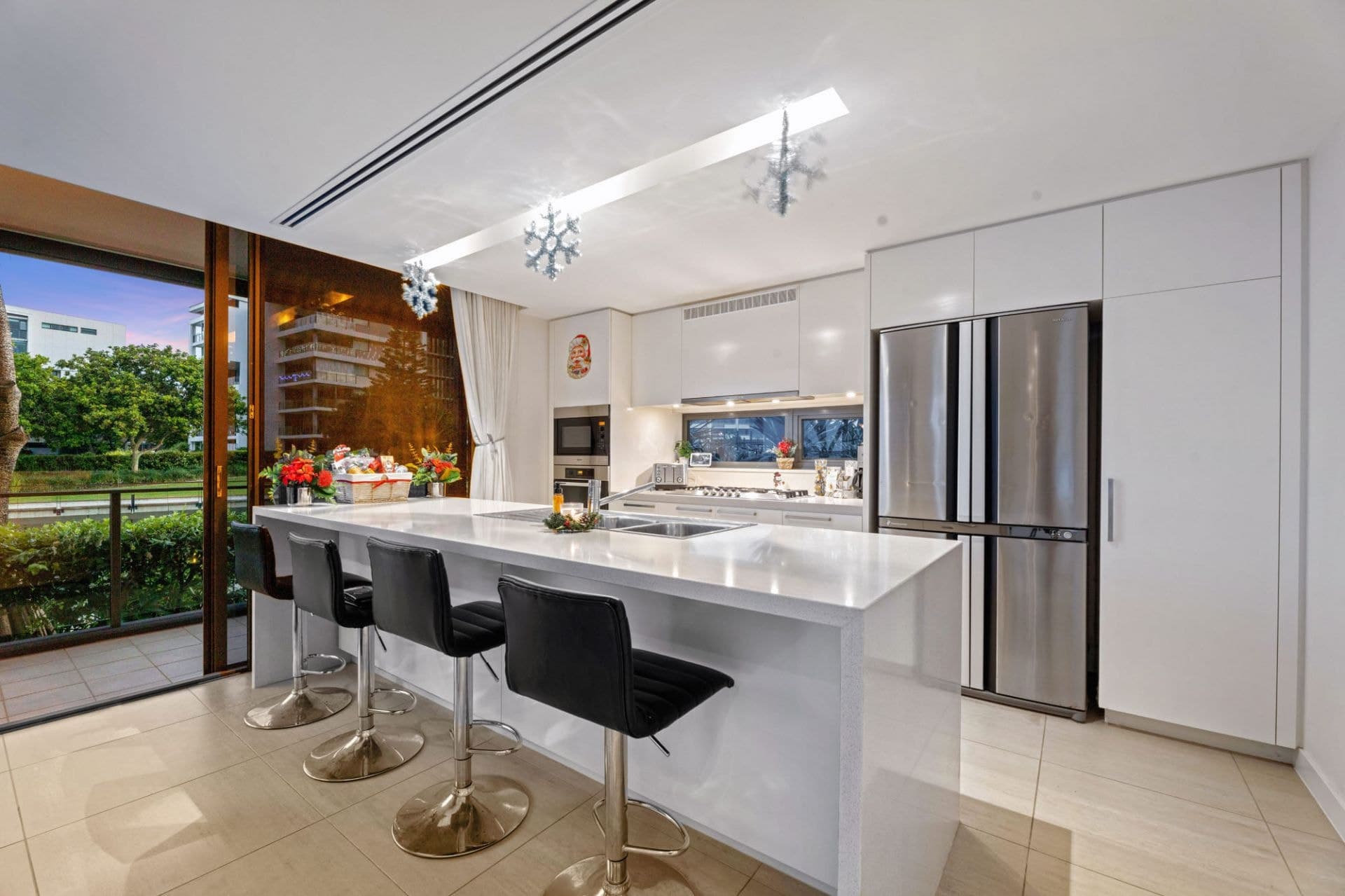 7108/323 Bayview Street, Hollywell - Thumbnail 6