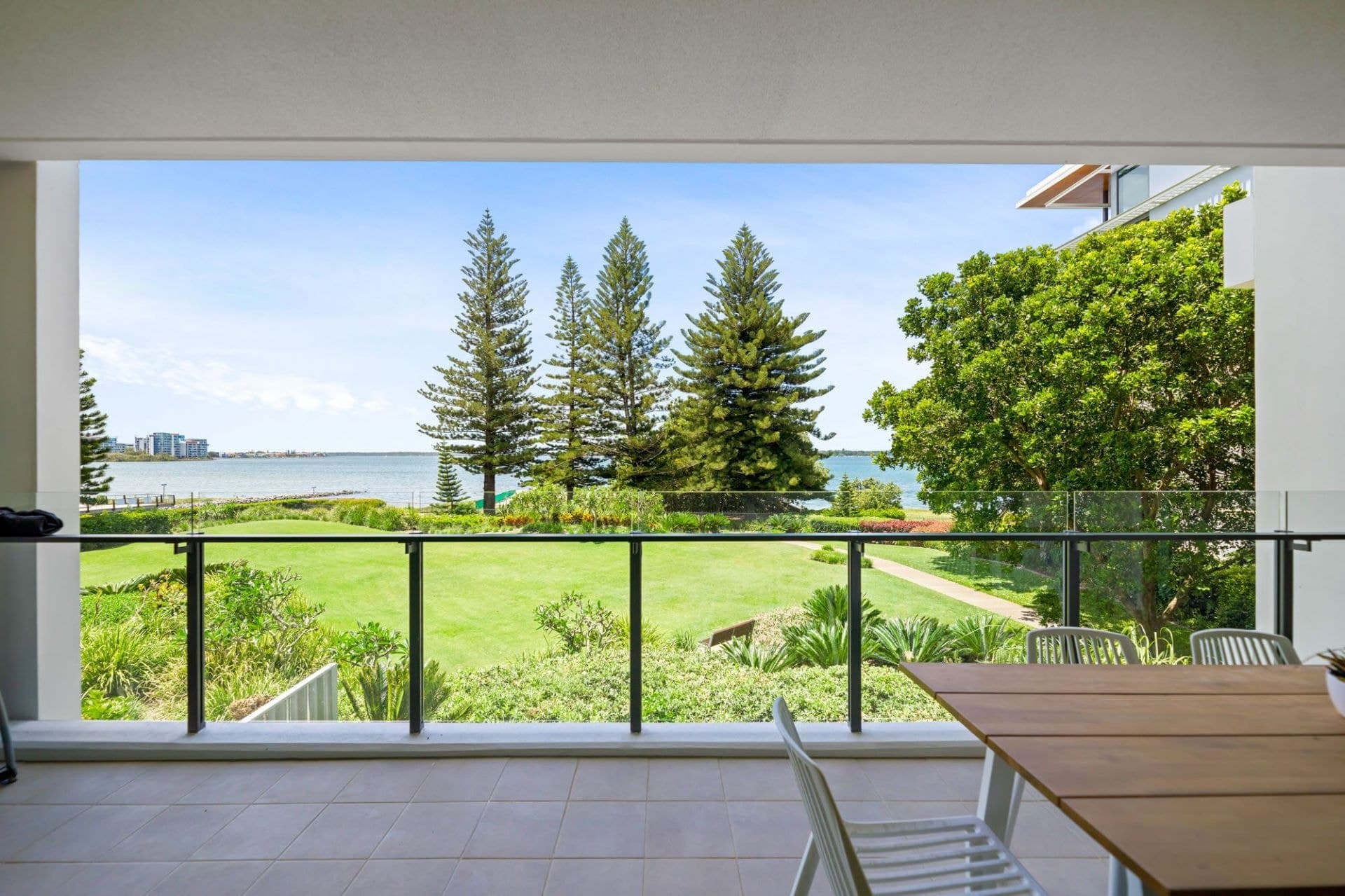 2206/323 Bayview Street, Hollywell - Thumbnail 3