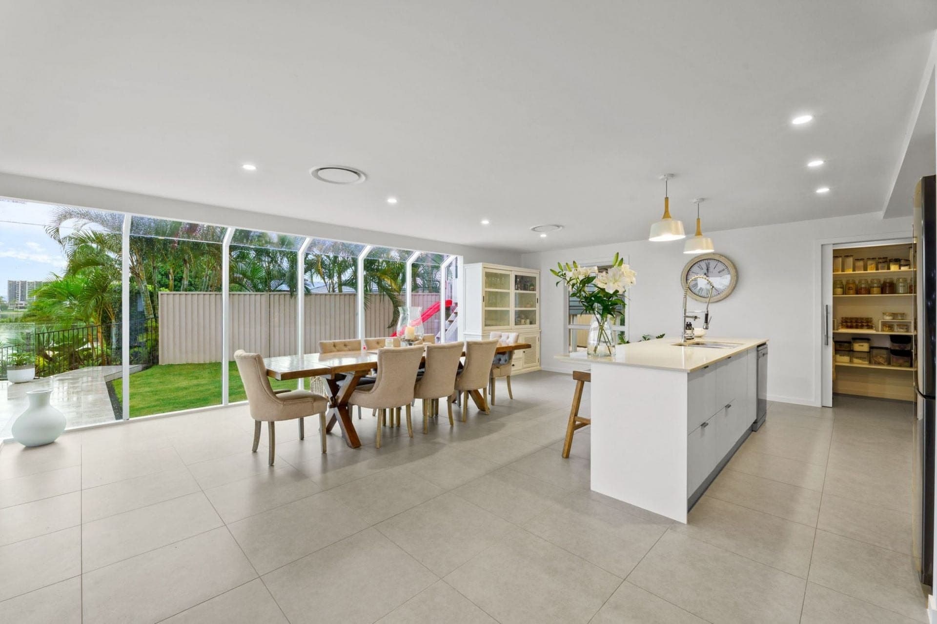 1 Rudd Street, Broadbeach Waters - Thumbnail 8
