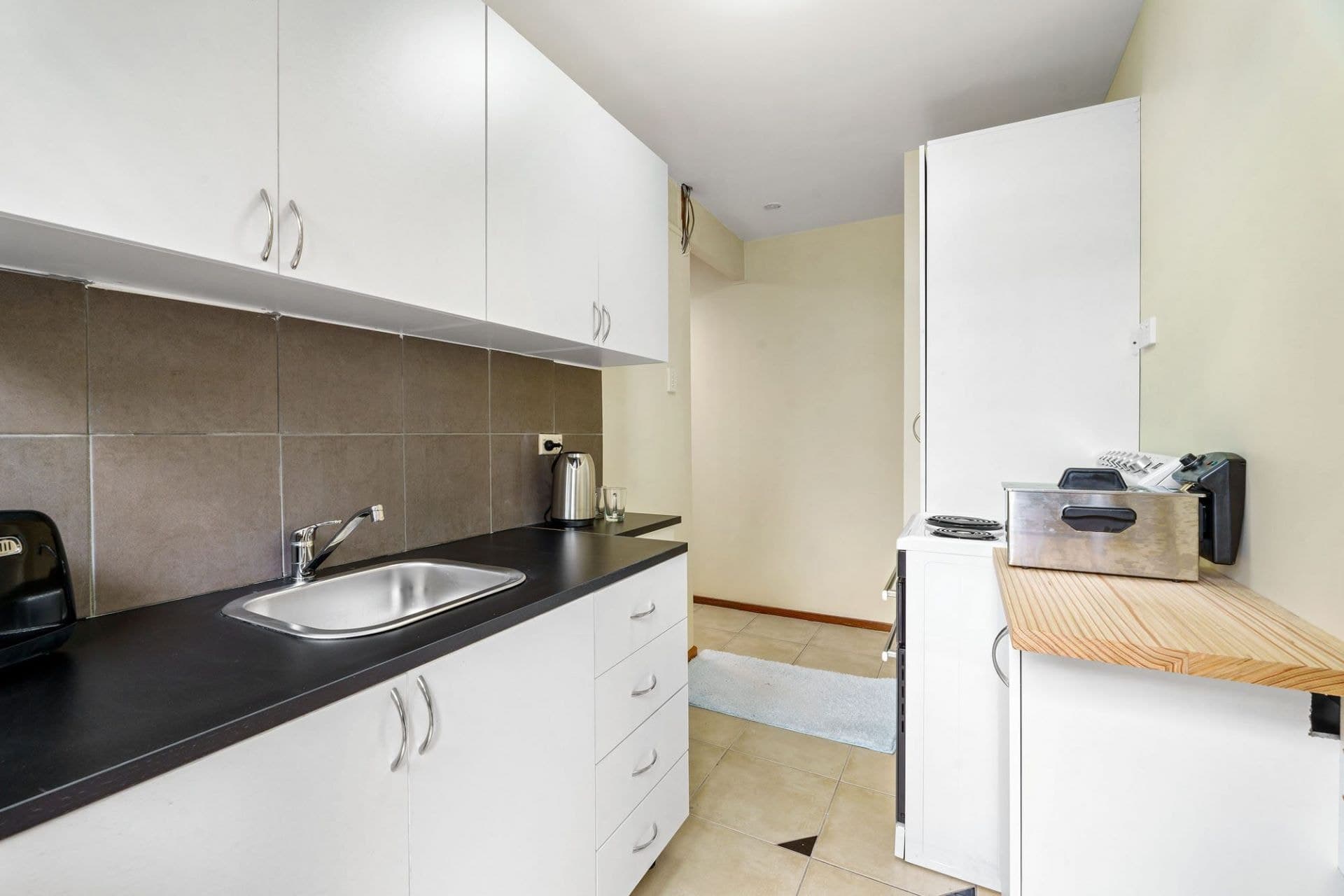 5 Truda Street, Southport - Thumbnail 3