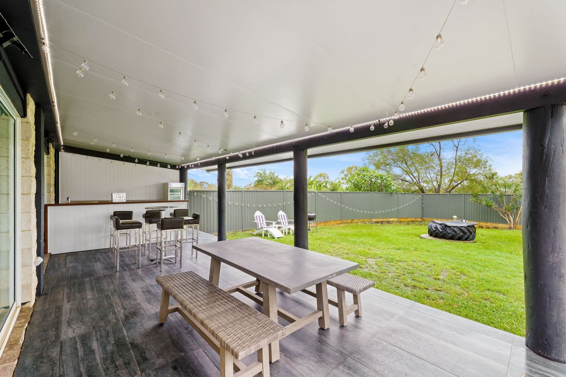 27-29 Columbine Way, Gaven - Thumbnail 7