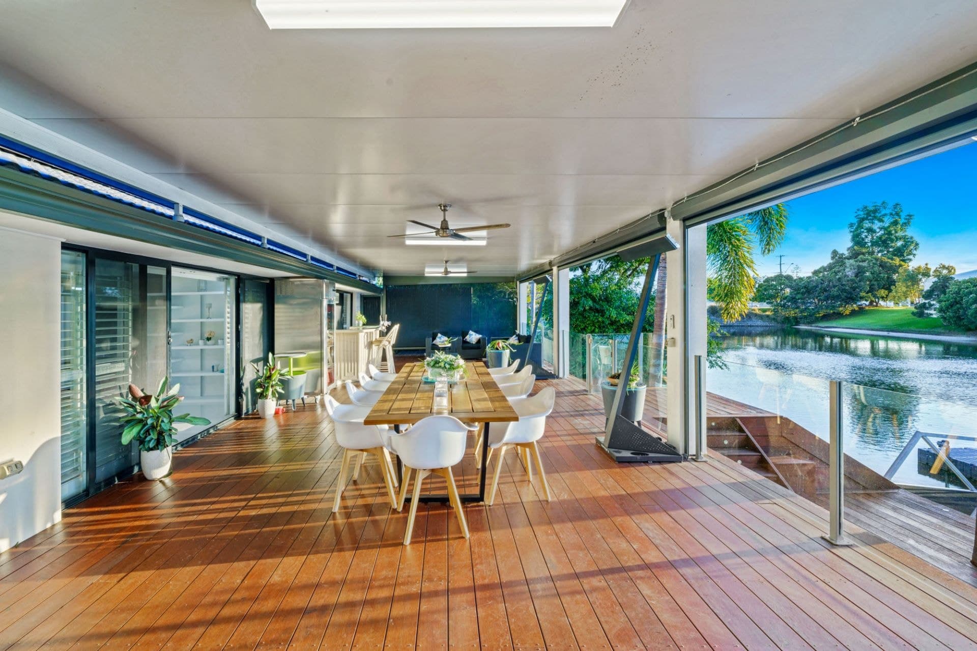 10 Gibraltar Drive, Isle Of Capri - Thumbnail 6