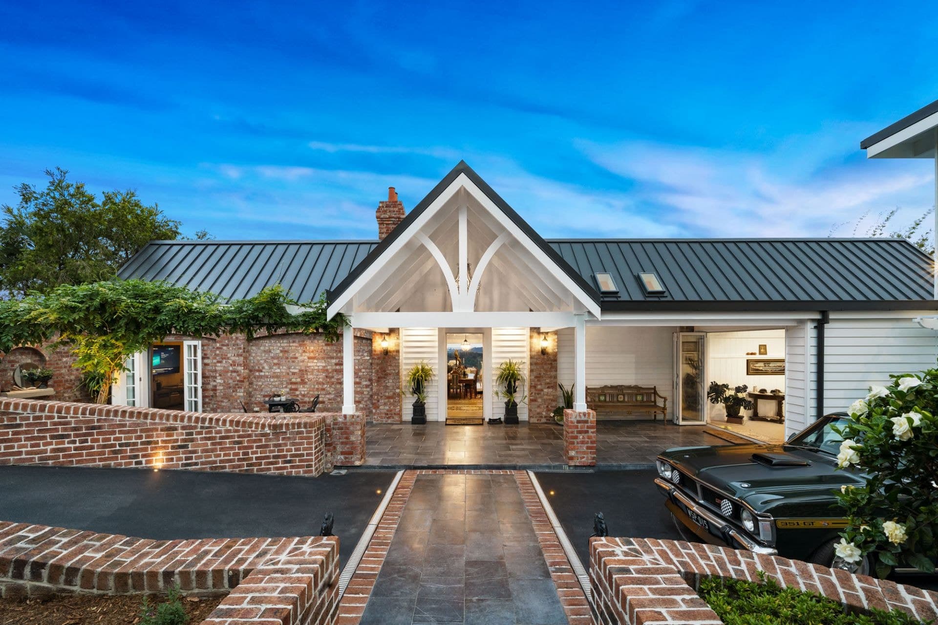 258 Simpsons Road, Currumbin Waters - Thumbnail 3