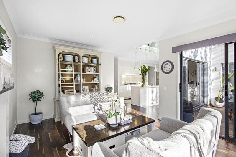 23 Keelson Crescent, Hope Island - Thumbnail 5