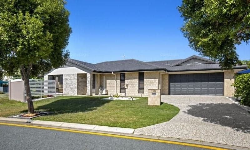 18 South Quay Drive, Biggera Waters - Thumbnail 2
