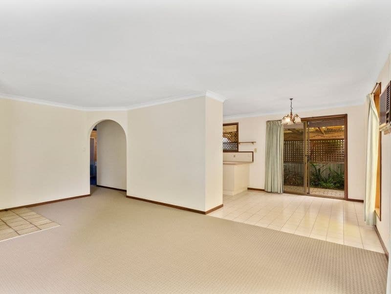 6 Burrinjuck Drive, Coombabah - Thumbnail 6