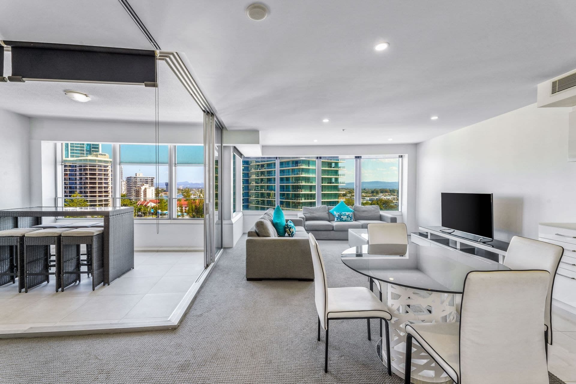 , SURFERS PARADISE, QLD, Surfers Paradise - Thumbnail 3