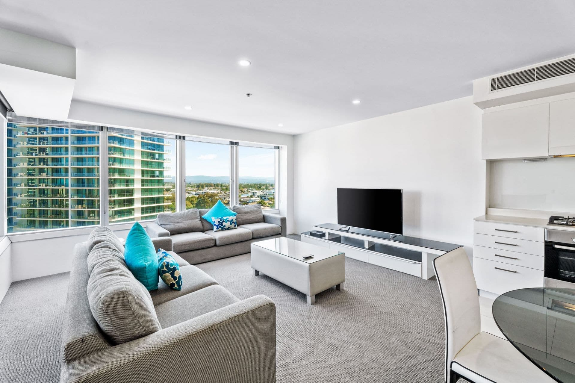 , SURFERS PARADISE, QLD, Surfers Paradise - Thumbnail 4