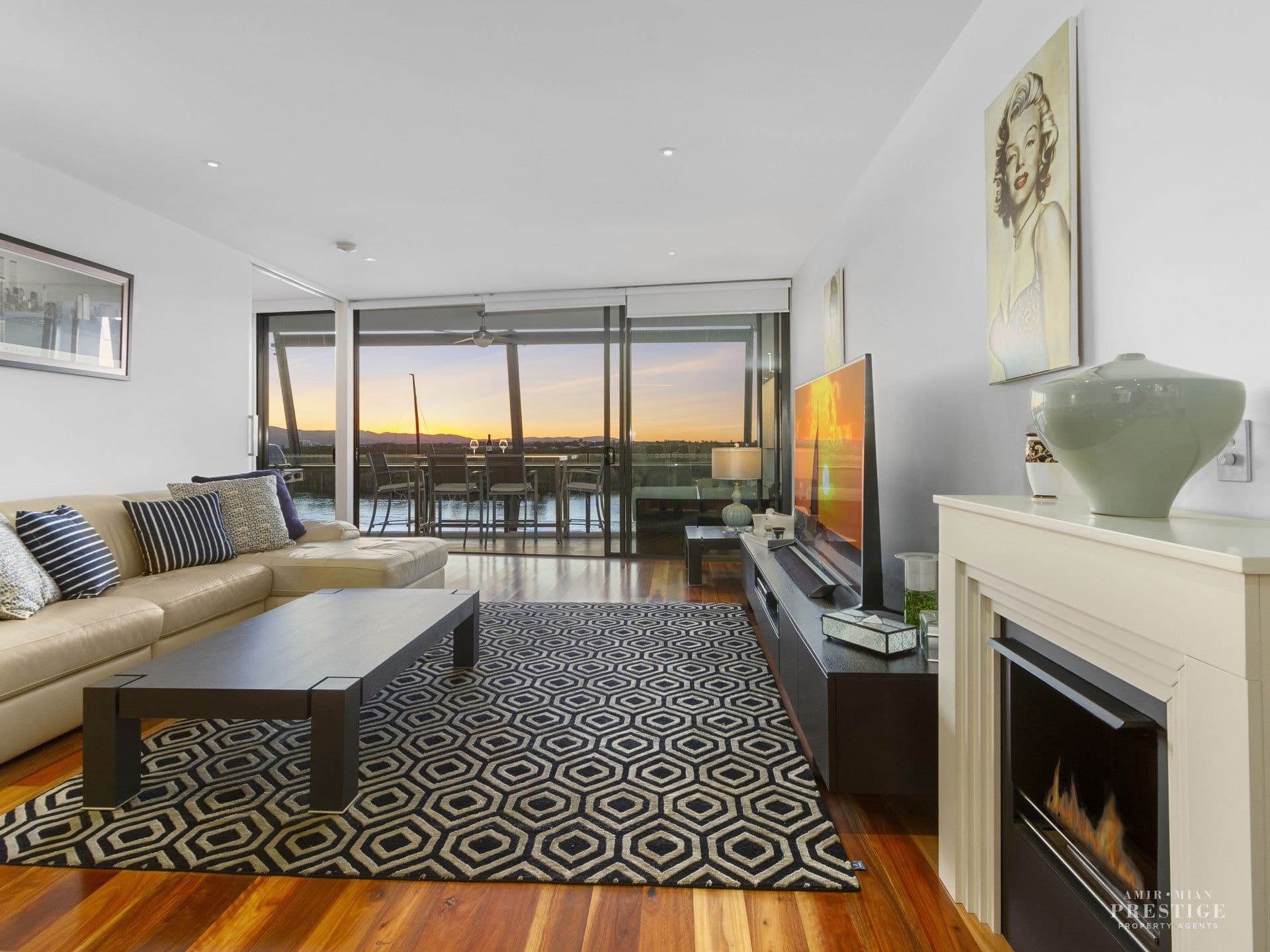 3404/4 Marina Promenade, Paradise Point - Thumbnail 3