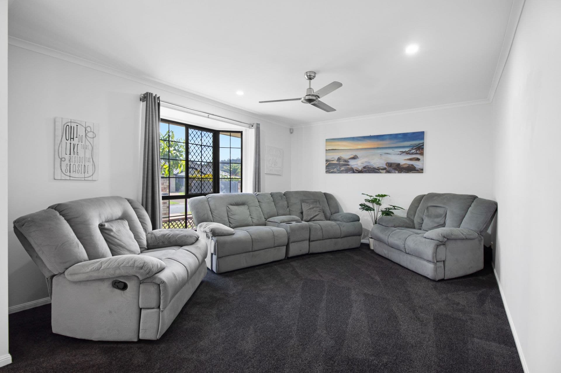 17 Blueash Crescent, Oxenford - Thumbnail 7