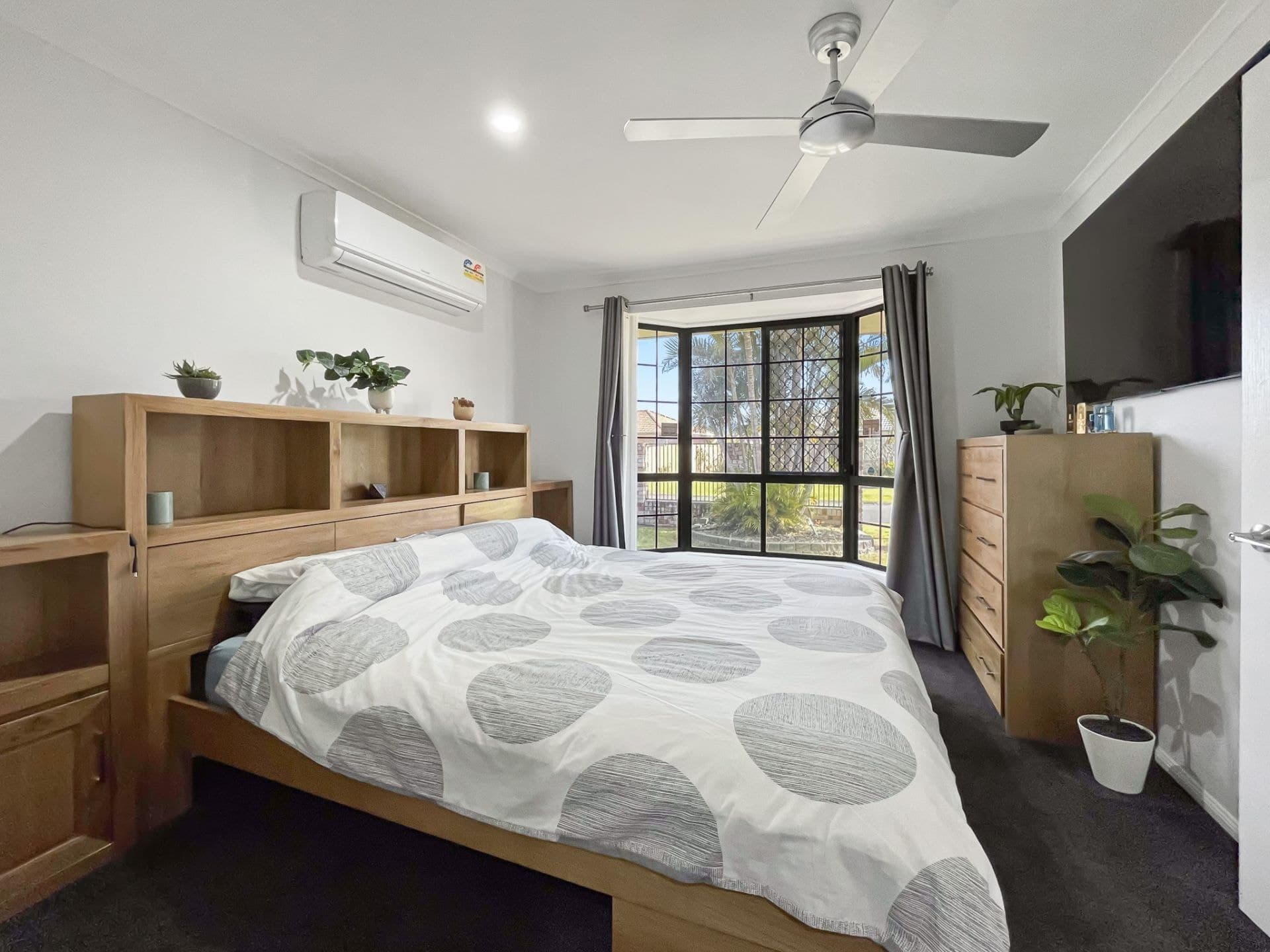 17 Blueash Crescent, Oxenford - Thumbnail 8