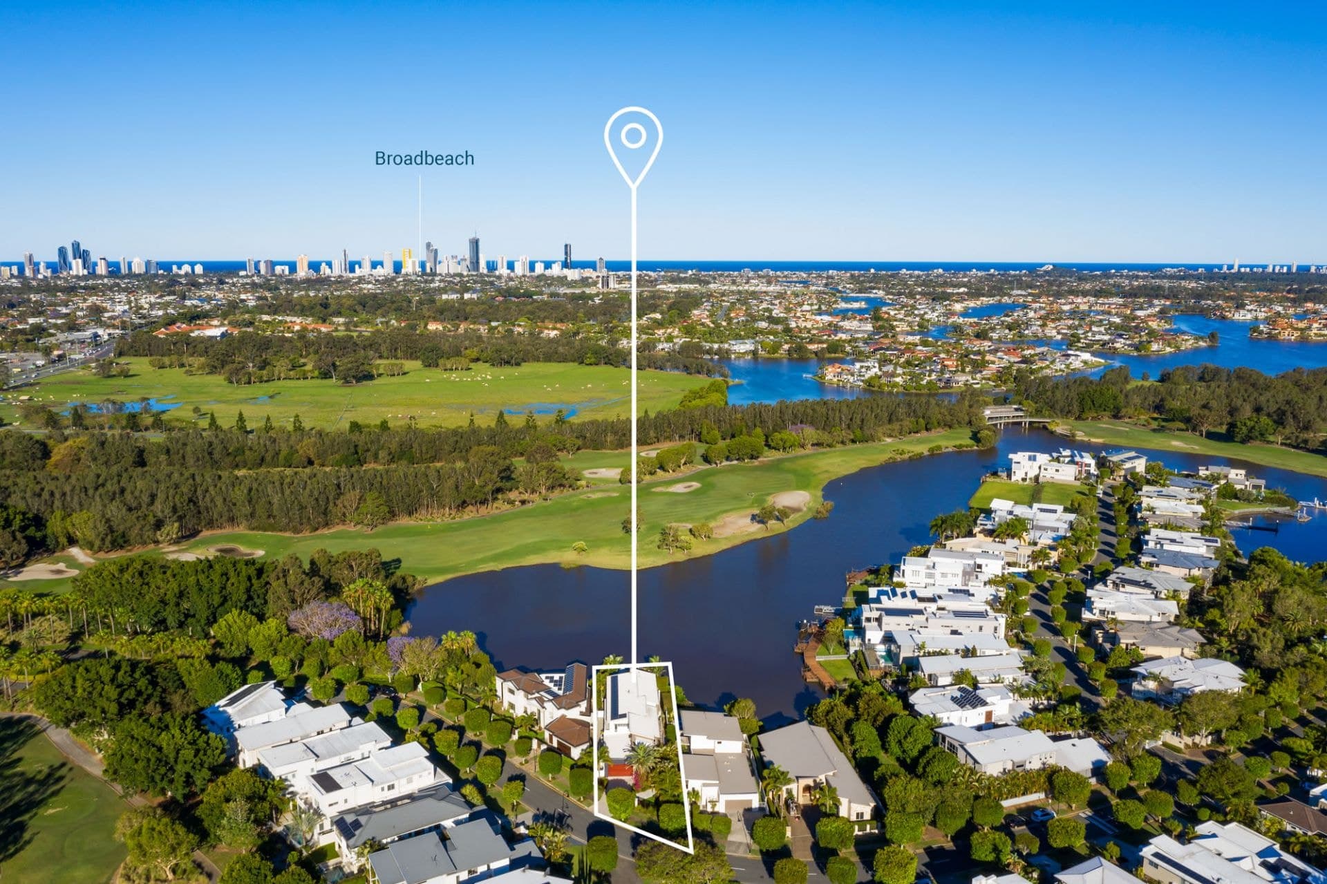 2 Lakelands Drive, Merrimac - Thumbnail 5