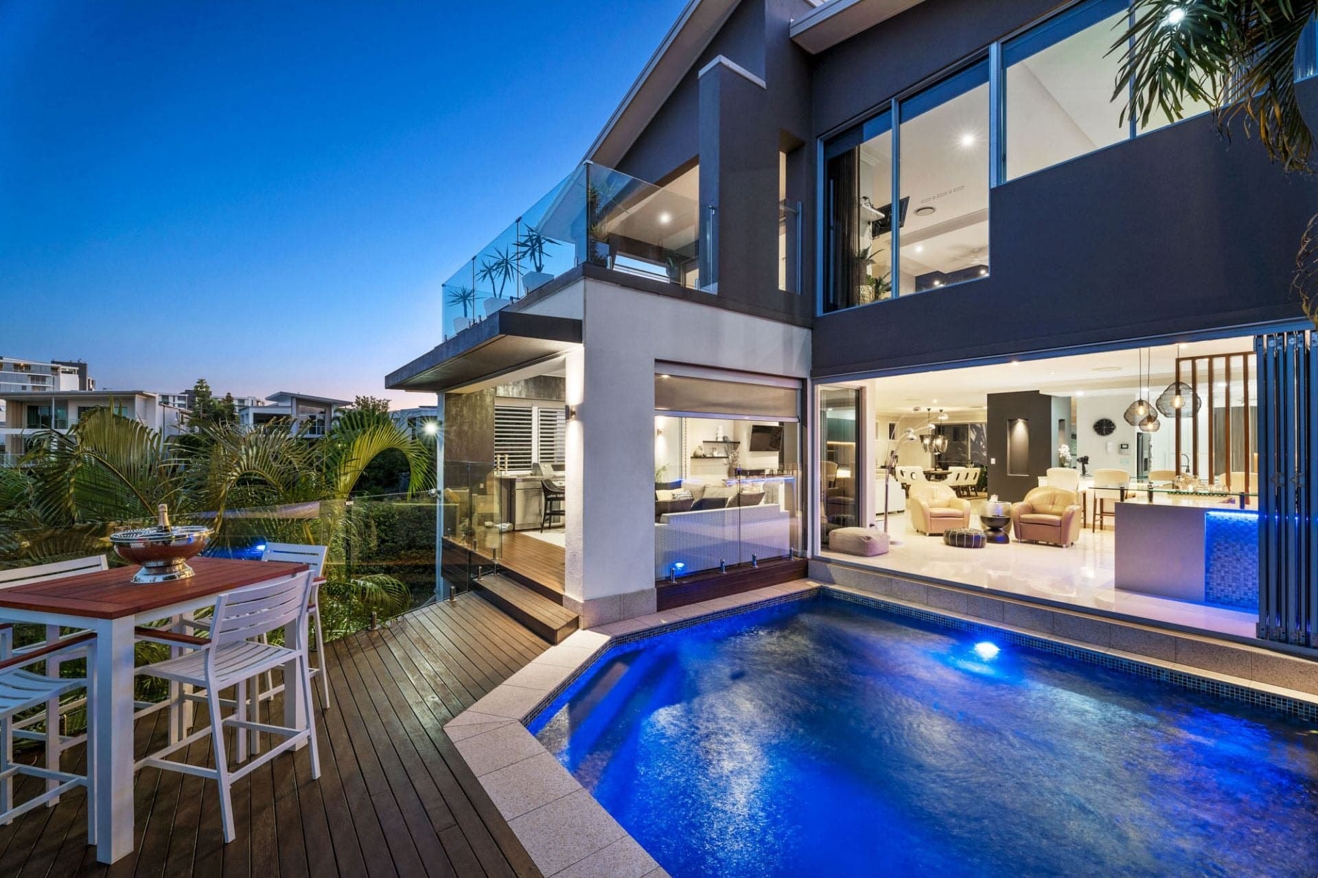 2 Lakelands Drive, Merrimac - Thumbnail 6