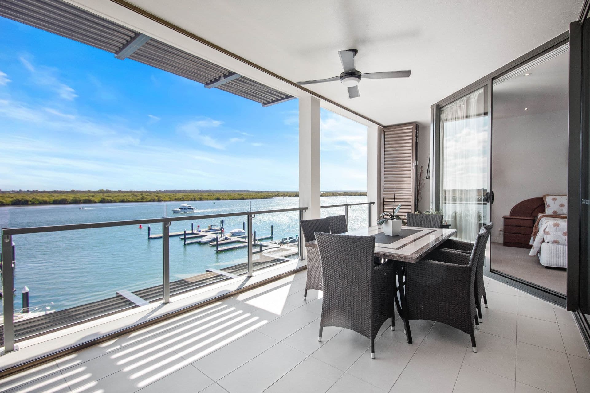 6305/6 Marina Promenade, Paradise Point - Thumbnail 3
