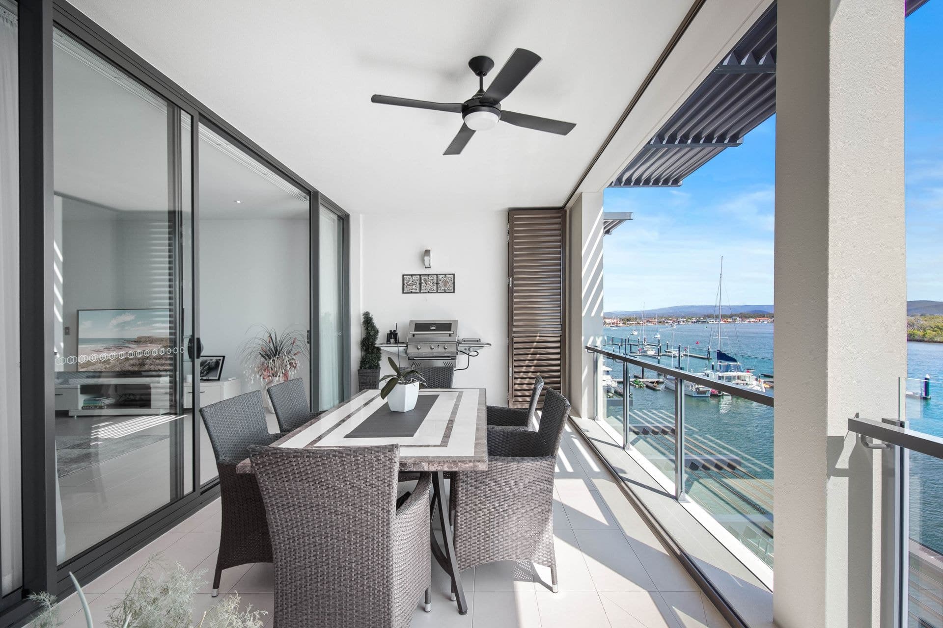 6305/6 Marina Promenade, Paradise Point - Thumbnail 5
