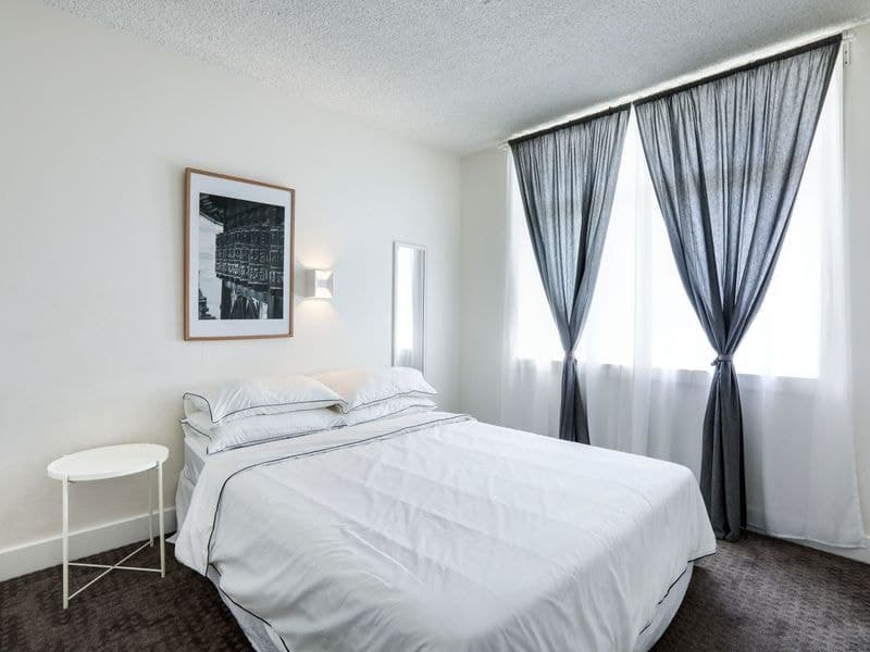 7B/34 Hanlan Street, Surfers Paradise - Thumbnail 5
