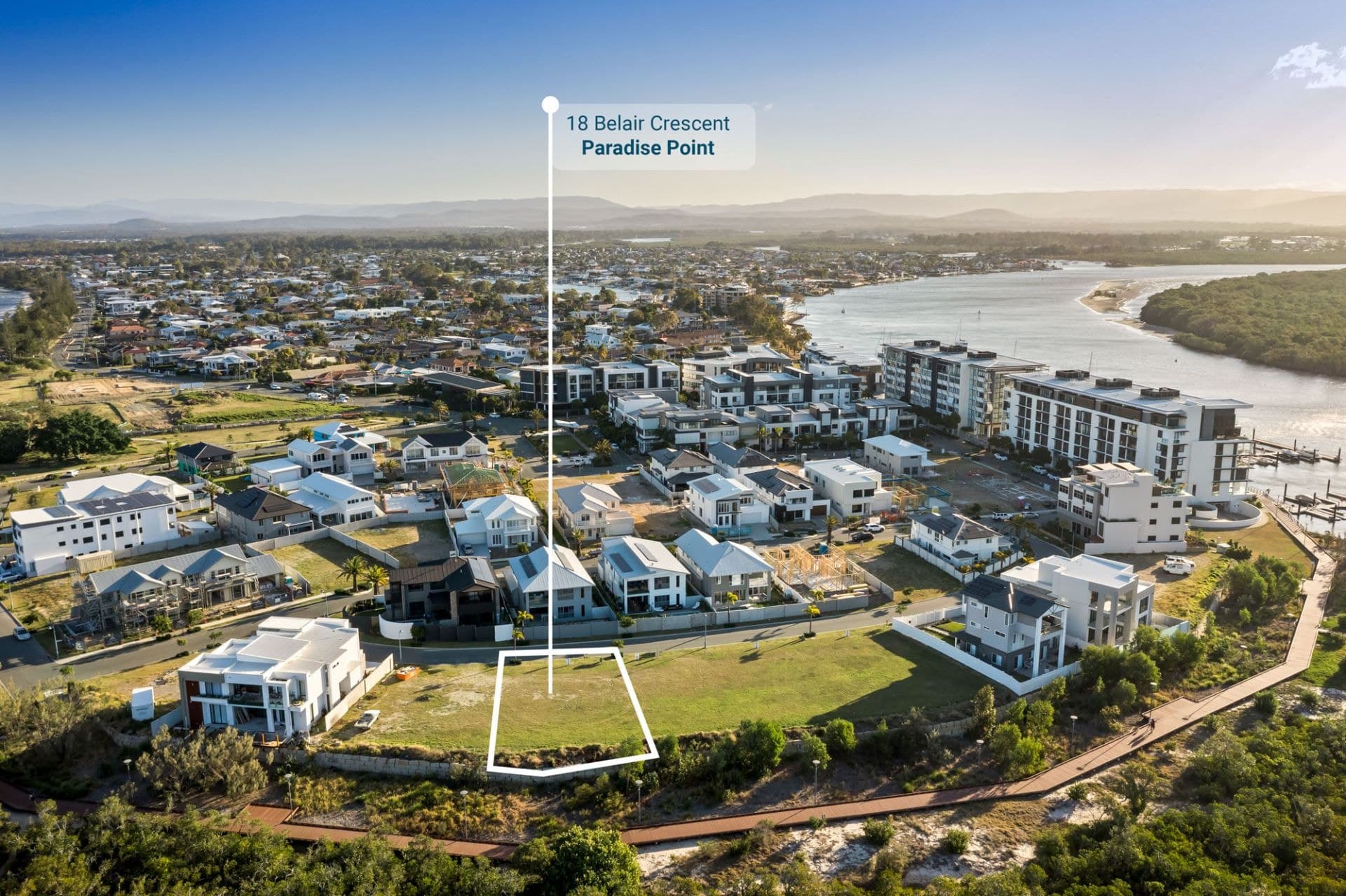 18 Belair Crescent, Paradise Point - Thumbnail 6