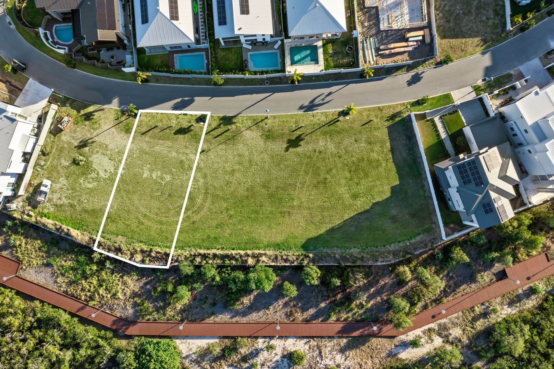 18 Belair Crescent, Paradise Point - Thumbnail 7