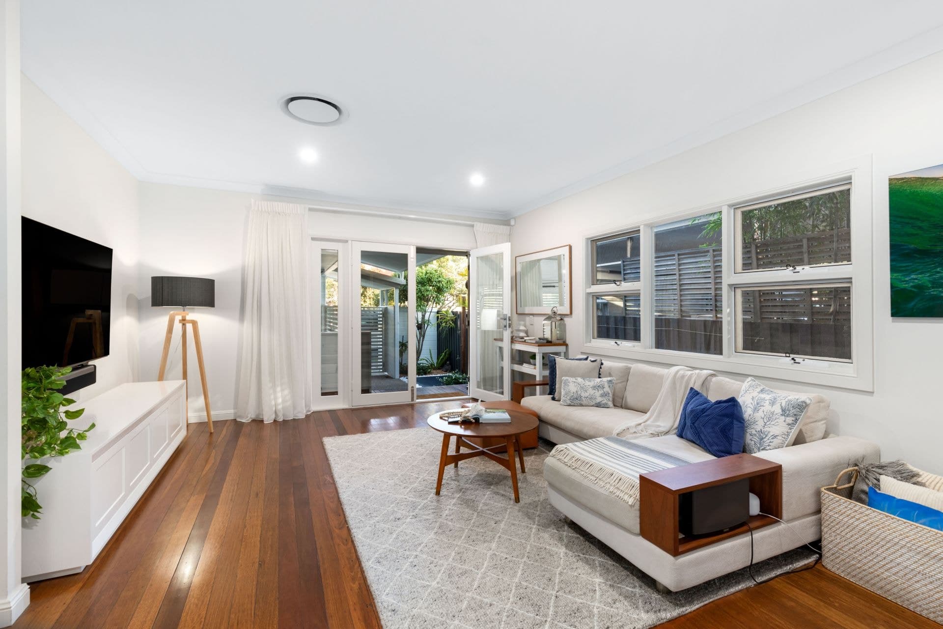 7 Bondi Avenue, Mermaid Beach - Thumbnail 3