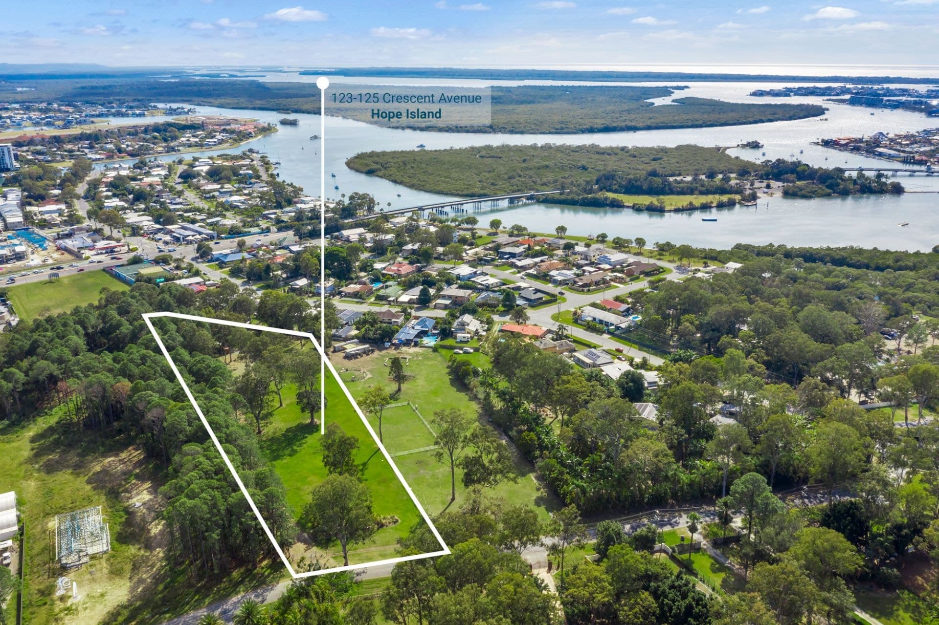 123-125 Crescent Avenue, Hope Island - Thumbnail 6