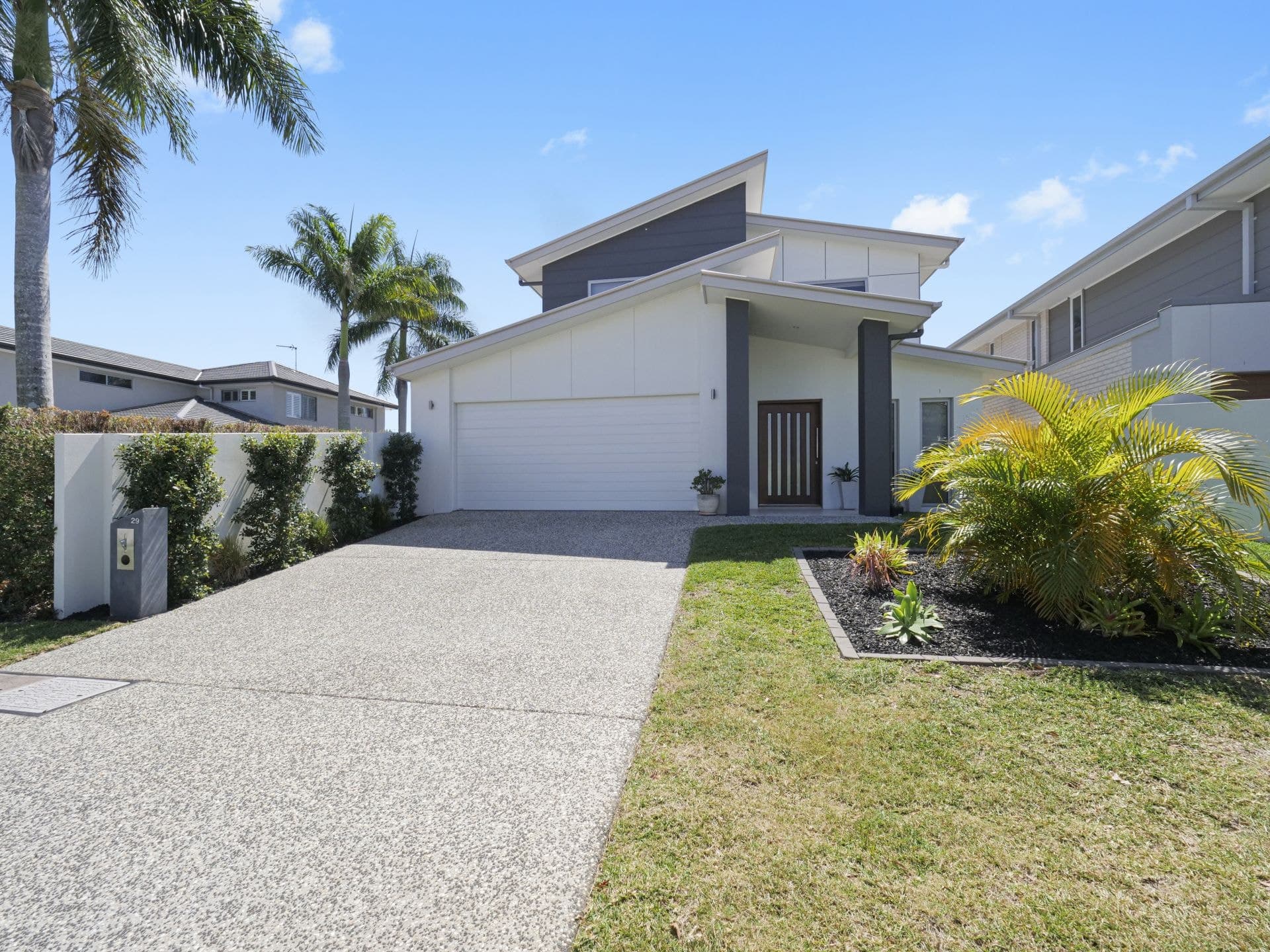 29 North View Street, Hope Island - Thumbnail 3