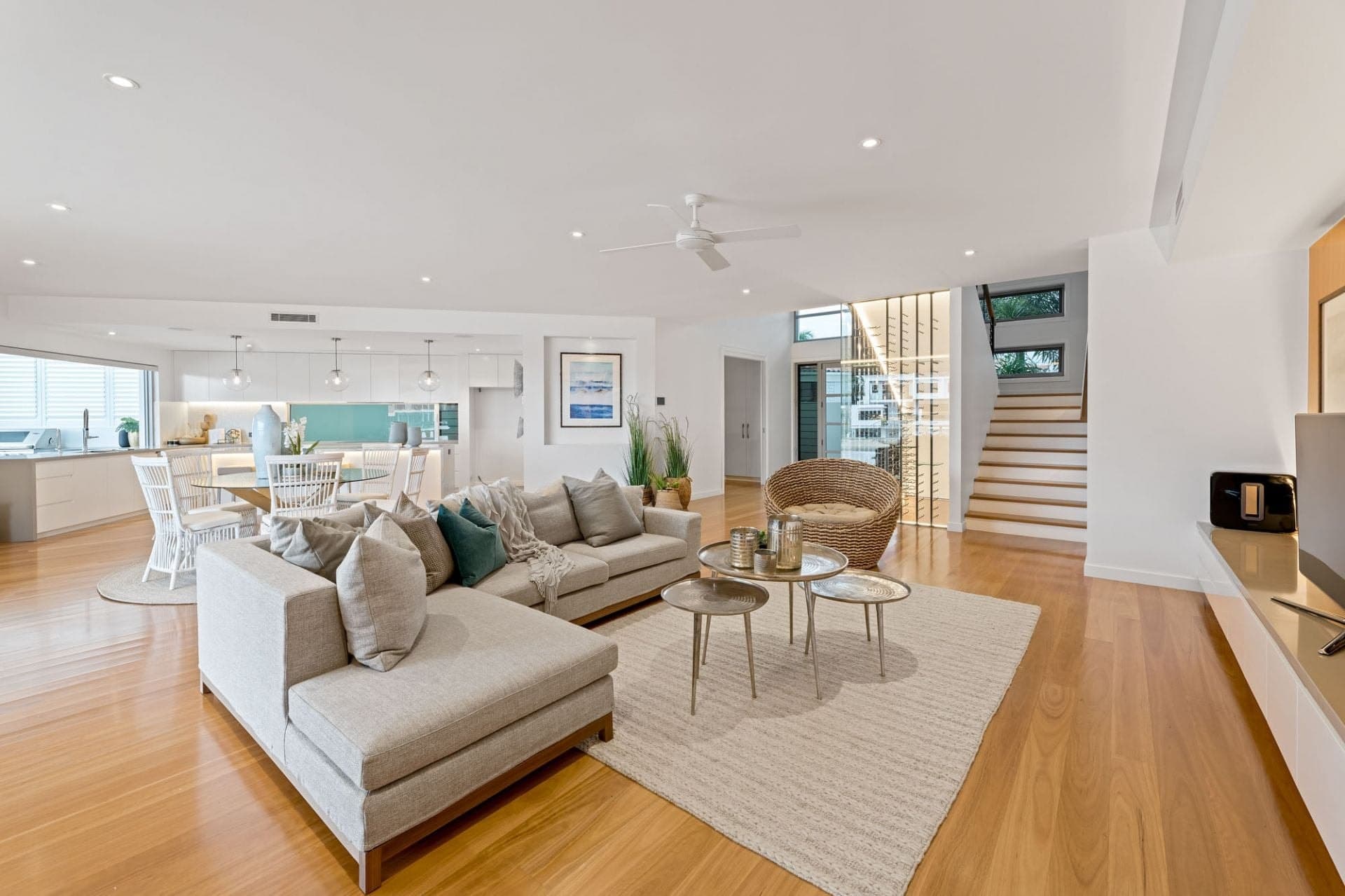 27 Summerland Key, Broadbeach Waters - Thumbnail 5