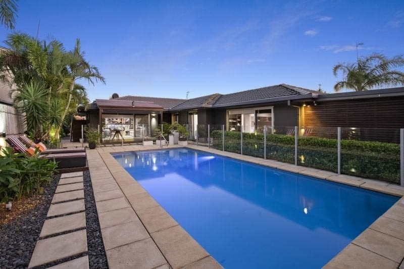 65 Tradewinds Avenue, Paradise Point - Thumbnail 4