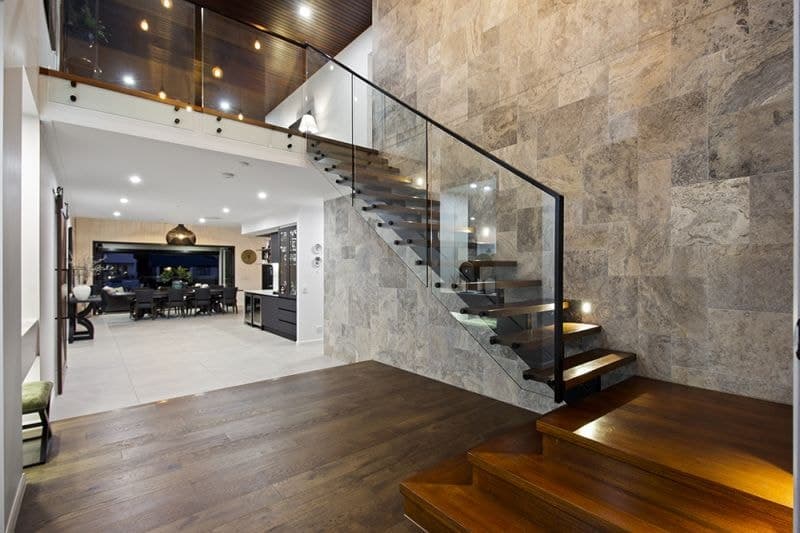 9 Rudder Court, Mermaid Waters - Thumbnail 6