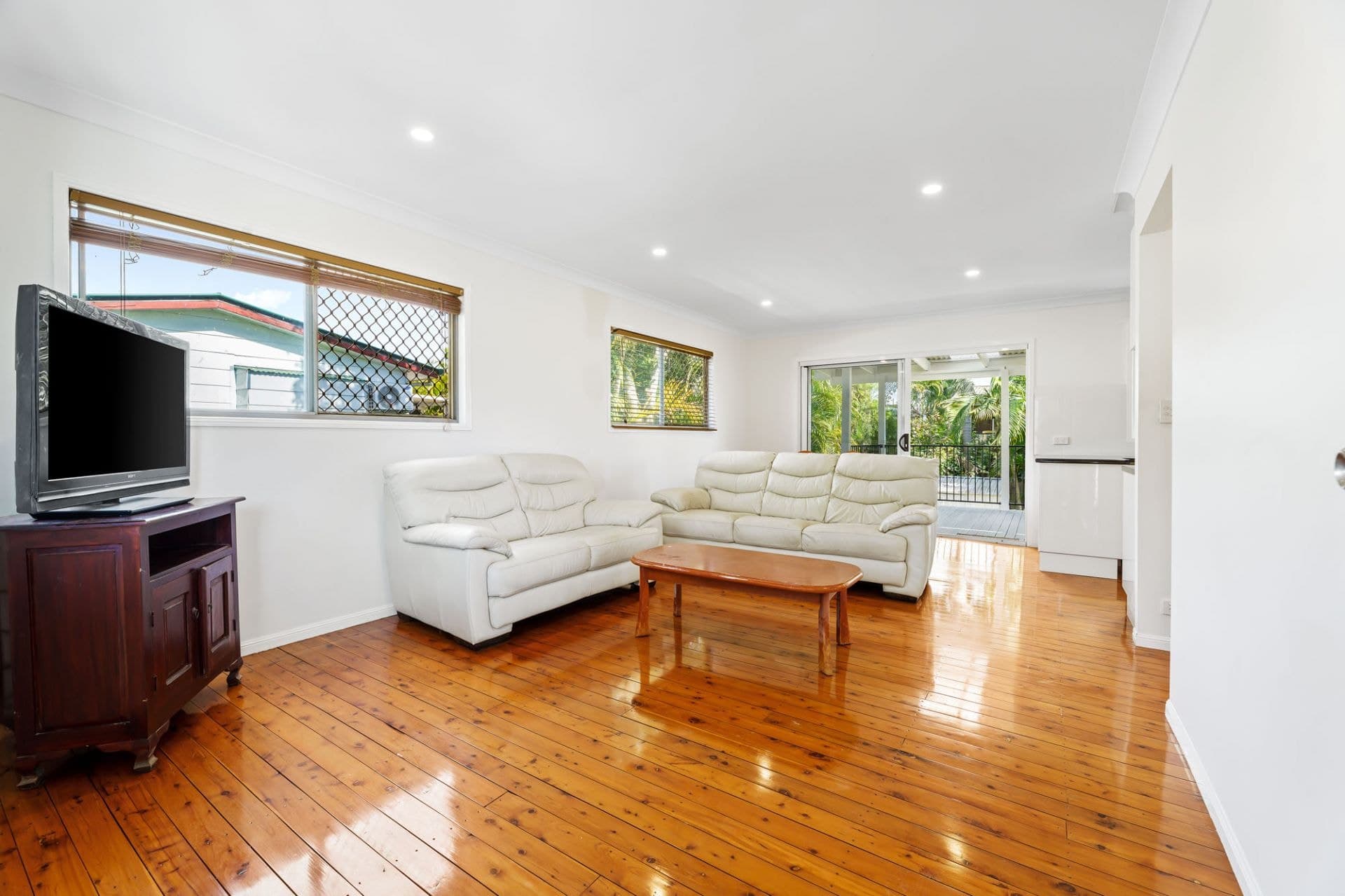 12 Hocking Street, Arundel - Thumbnail 4