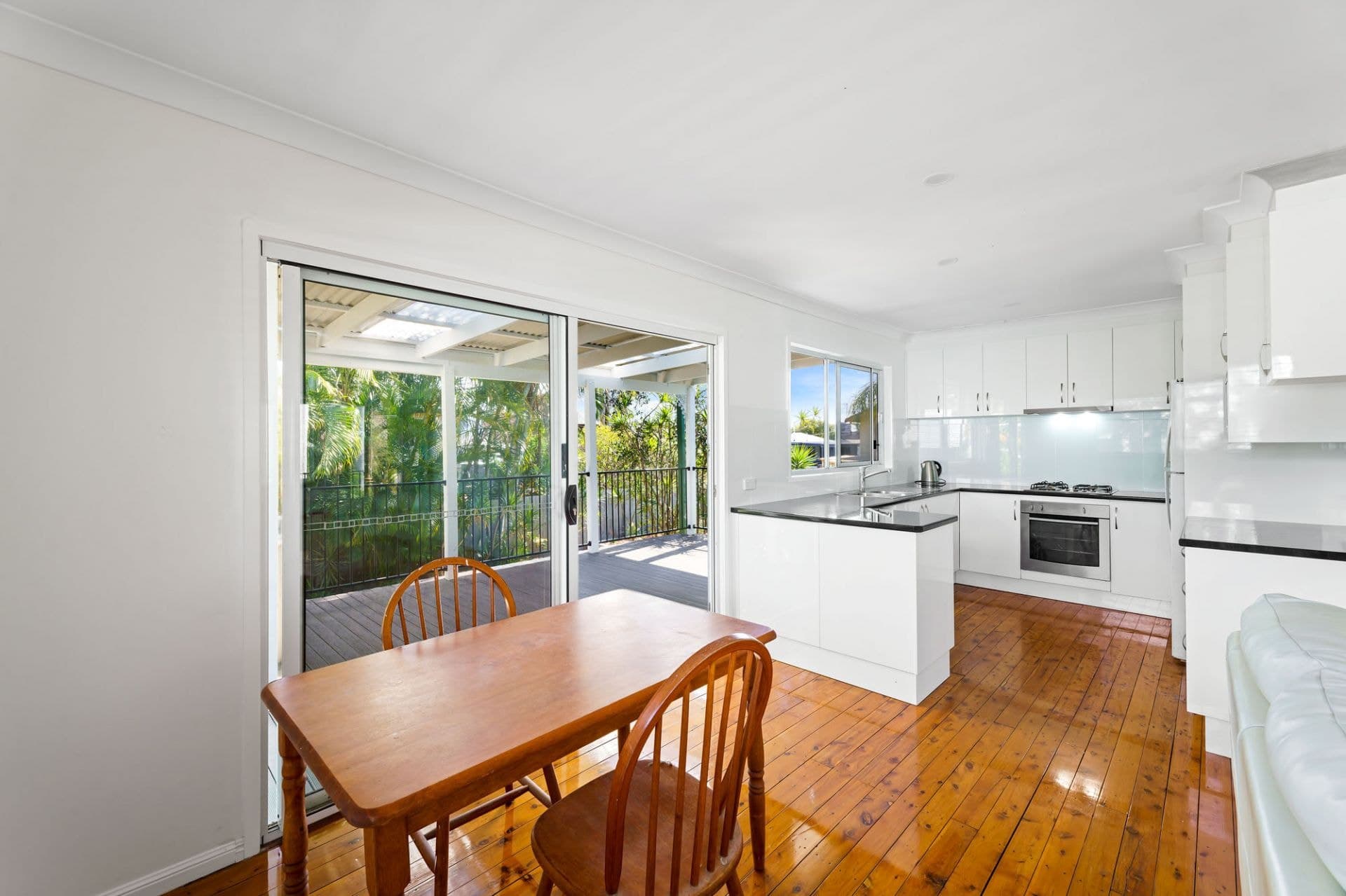 12 Hocking Street, Arundel - Thumbnail 7