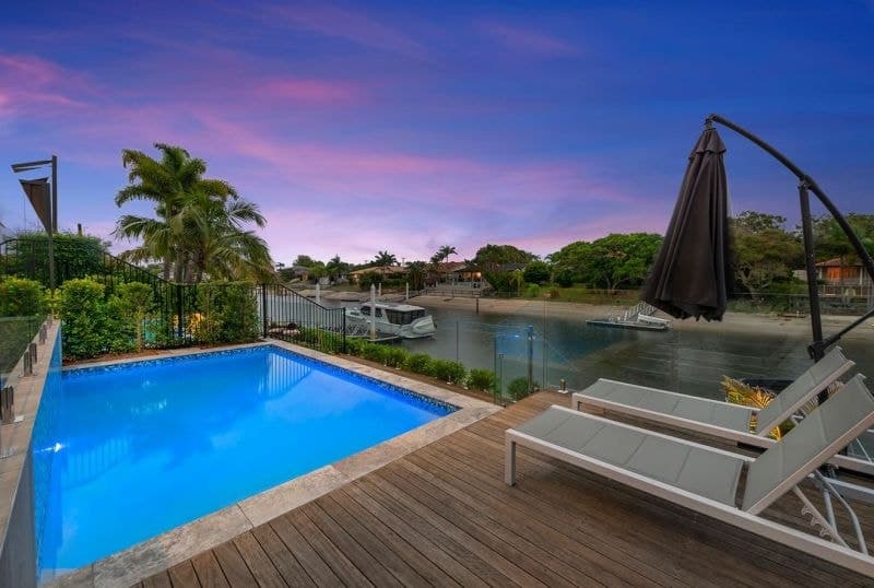 2/17 Bombala Street, Broadbeach Waters - Thumbnail 3