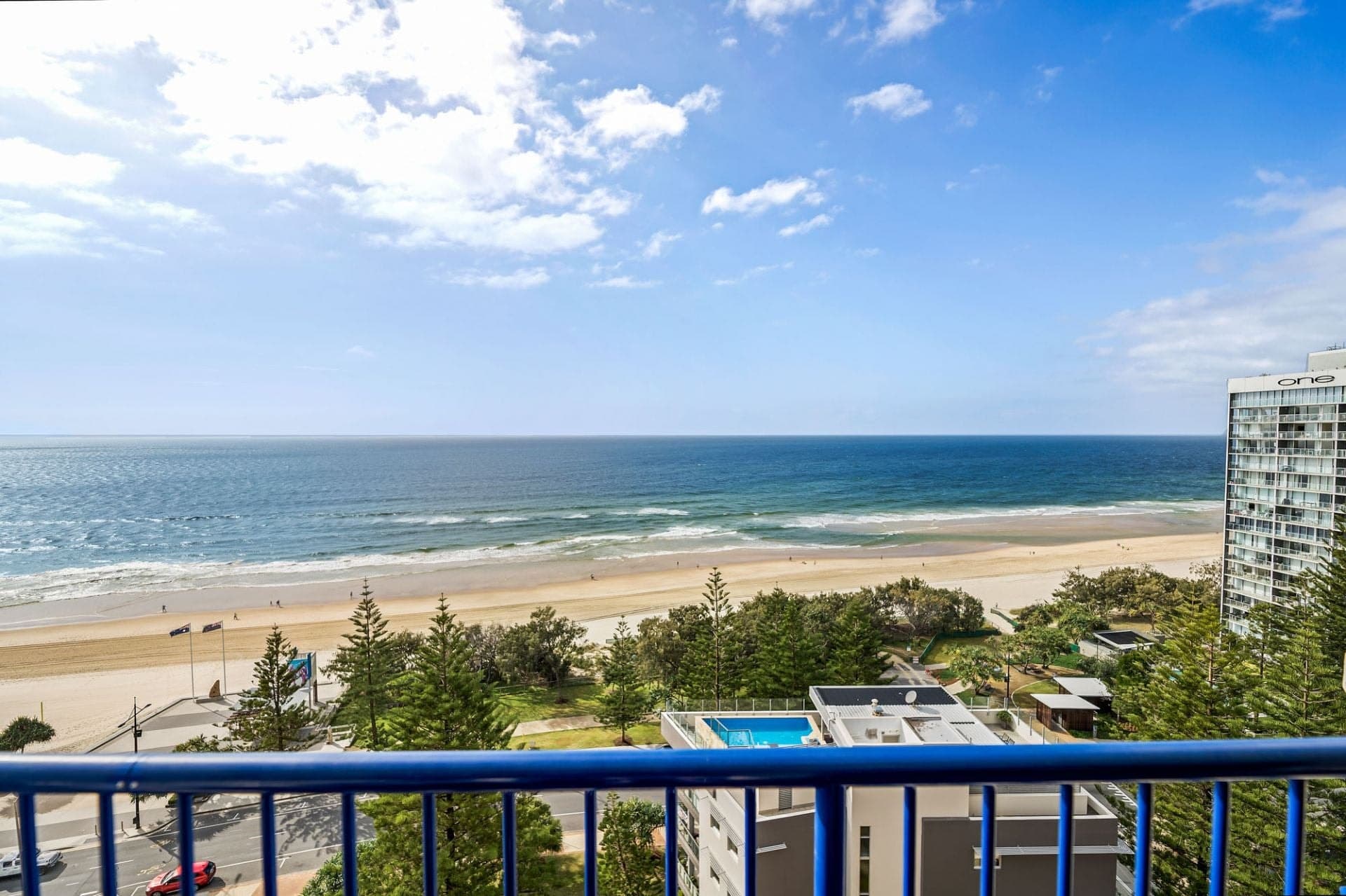 1404/9 Laycock Street, Surfers Paradise - Thumbnail 3