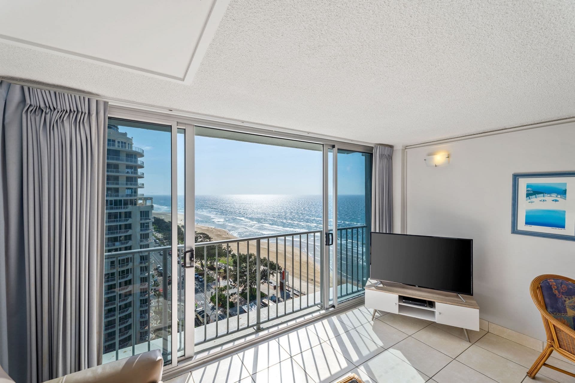 1303/44-52 The Esplanade, Surfers Paradise - Thumbnail 2